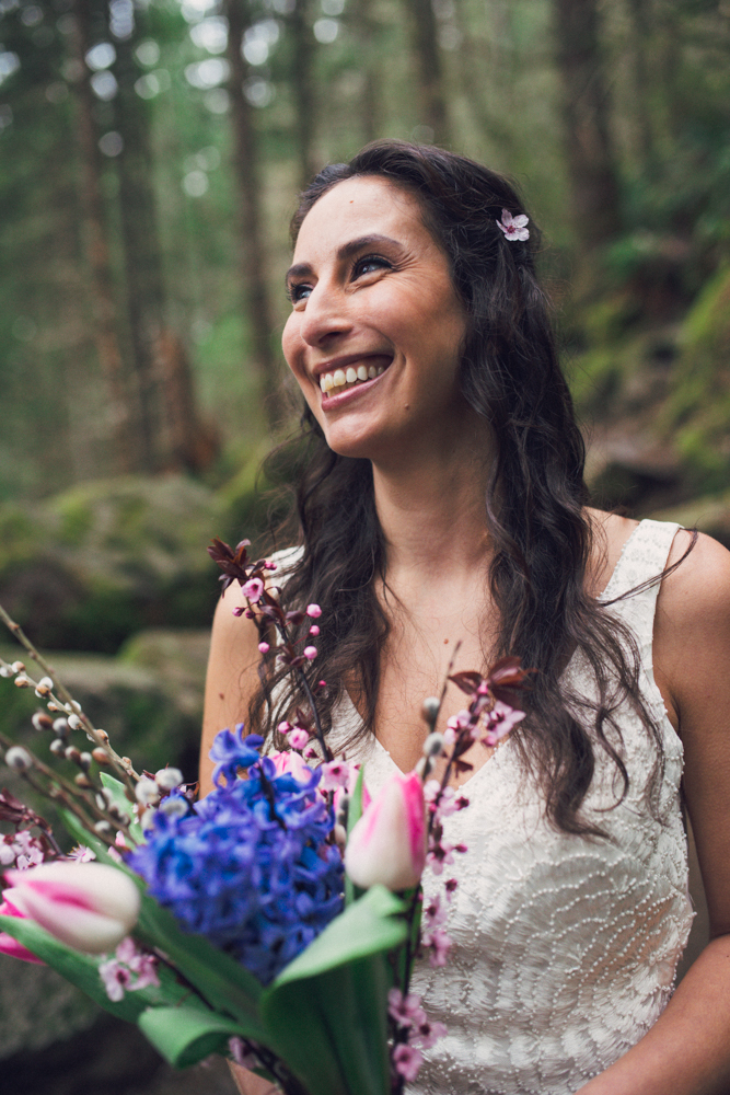 Rattlesnake Ledge WA Destination wedding -10.jpg