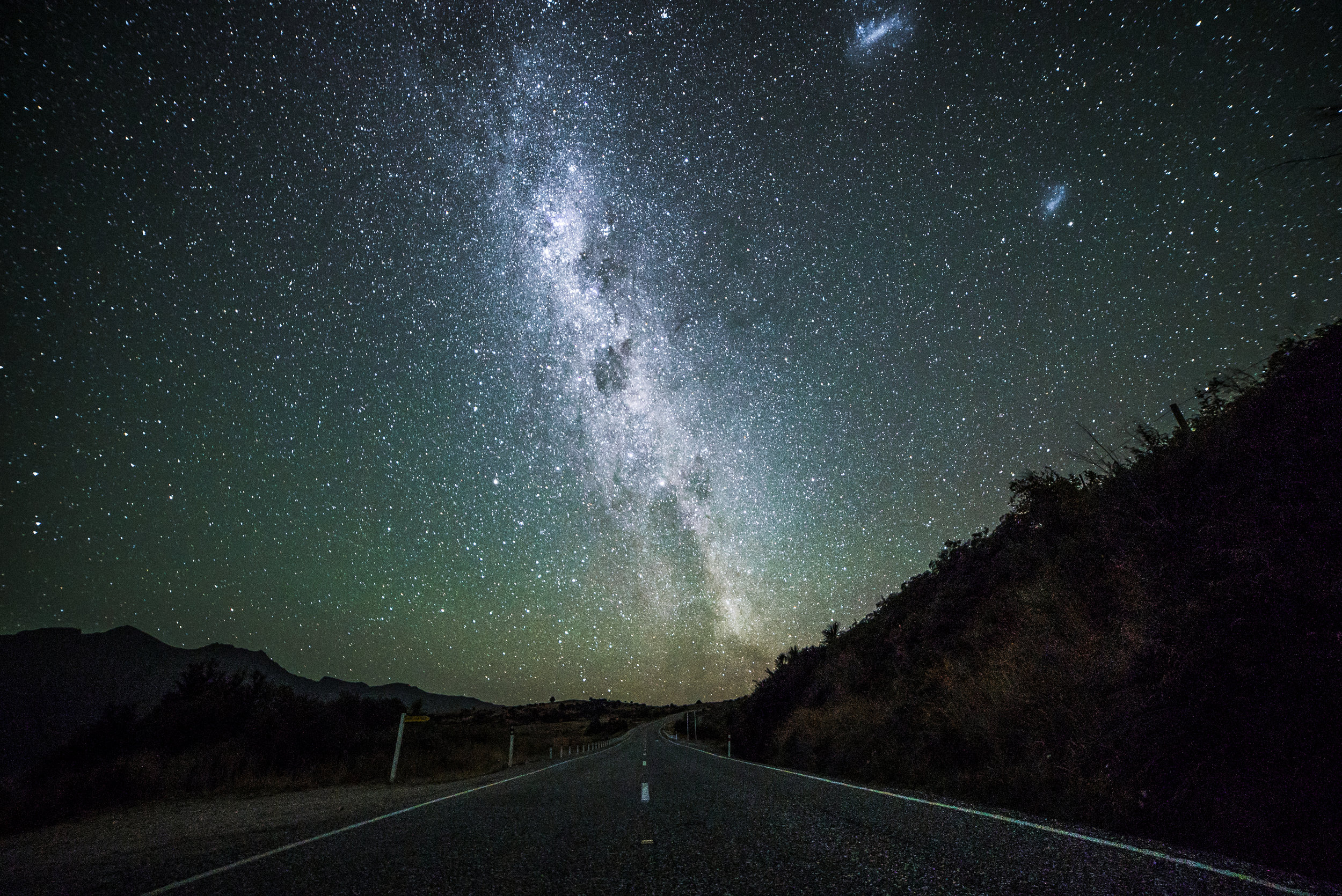 NZ - Wanaka - Road to the Universe.jpg