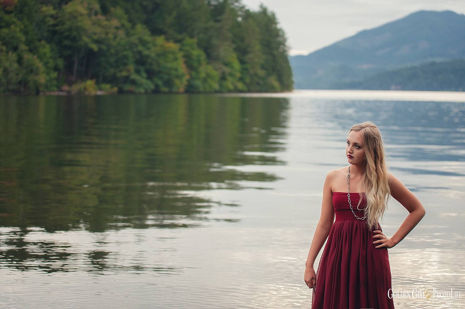 Bainbridge High School senior pictures beach water photo