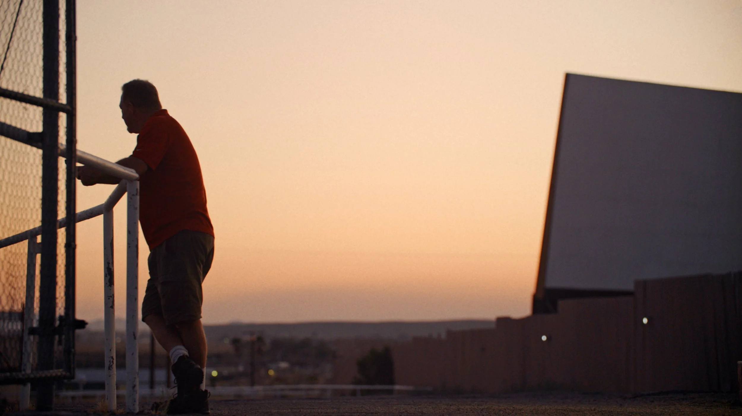 TheSkyline_still 7b.jpg