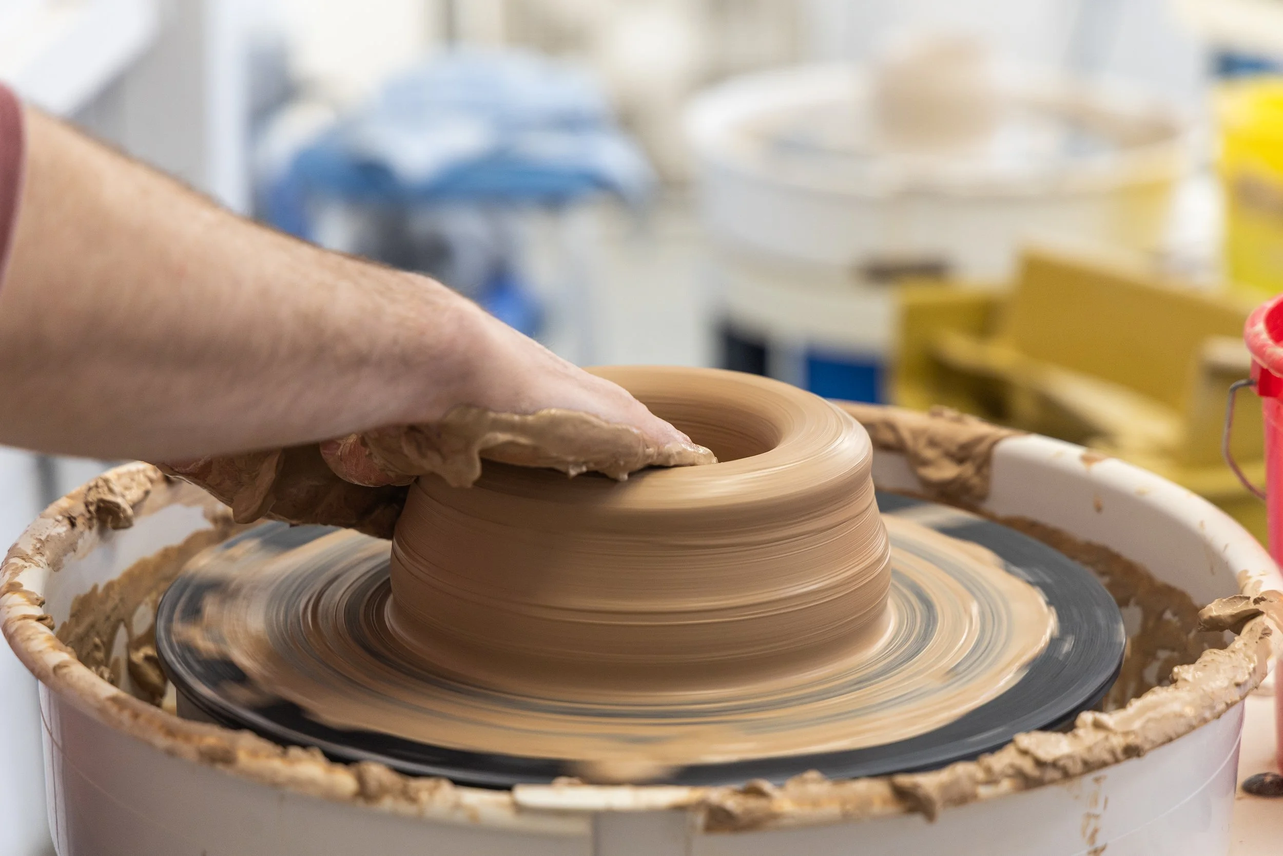Wheel Throwing and Raku for All Levels (Session 1) 