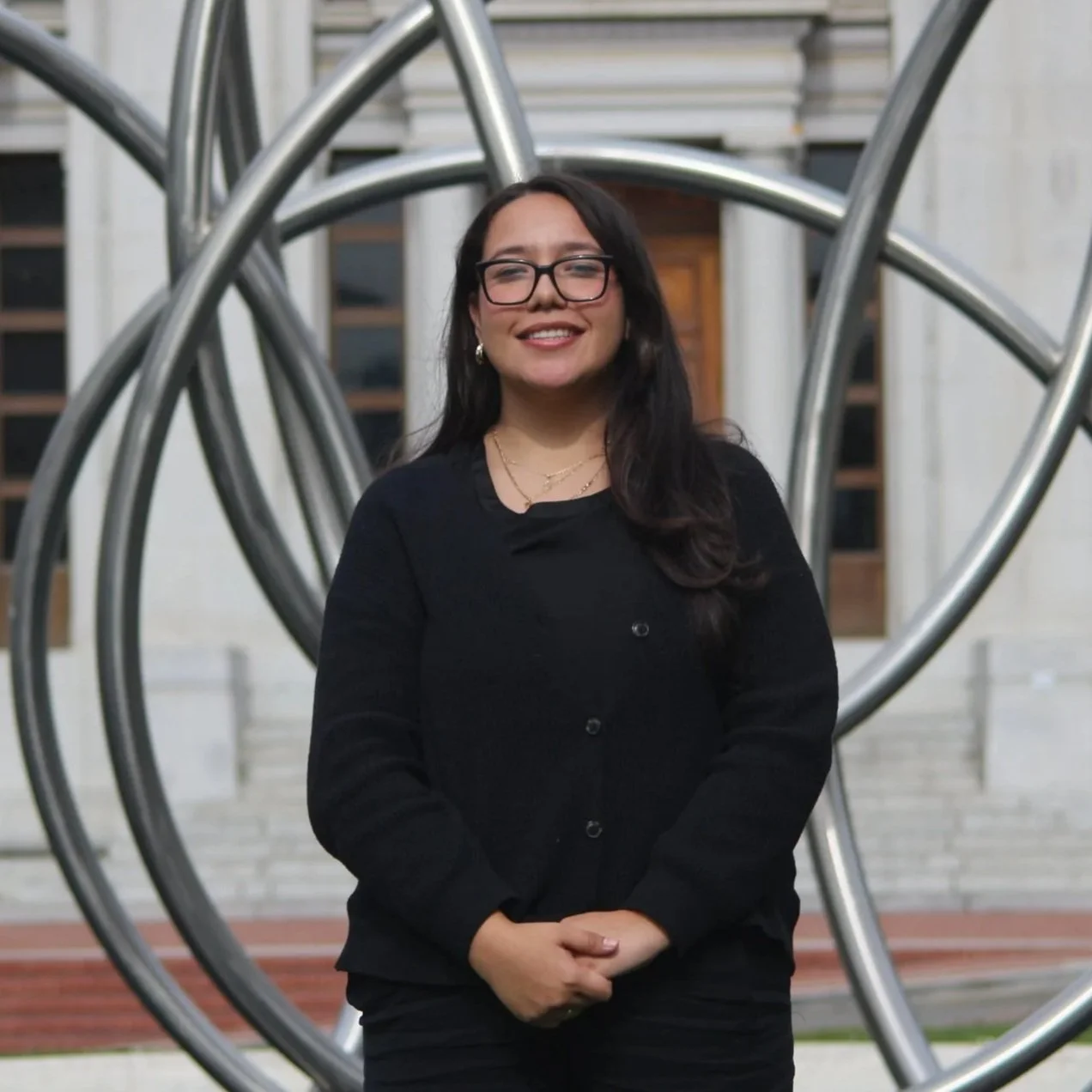   Fernanda Vasquez  Junior, Chemical Engineering  LinkedIn   Fernanda works with Libby studying transport phenomena in battery electrolytes, exploring how solvent properties shape ion behavior. Outside the lab, she enjoys reading, baking, and explori
