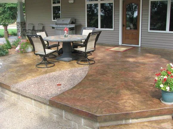 Stamped Patio with Agate Design