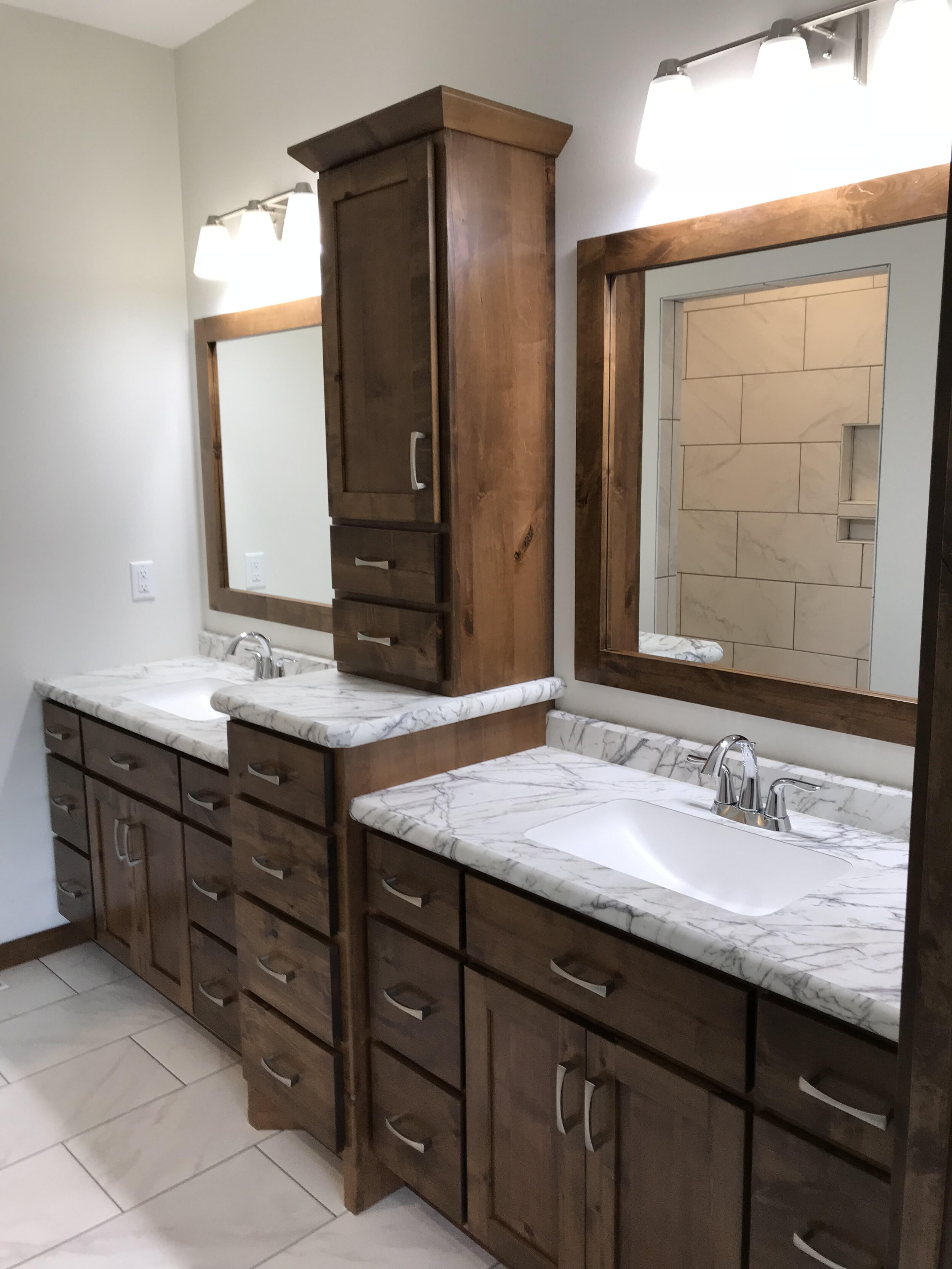 930 master bath.jpg