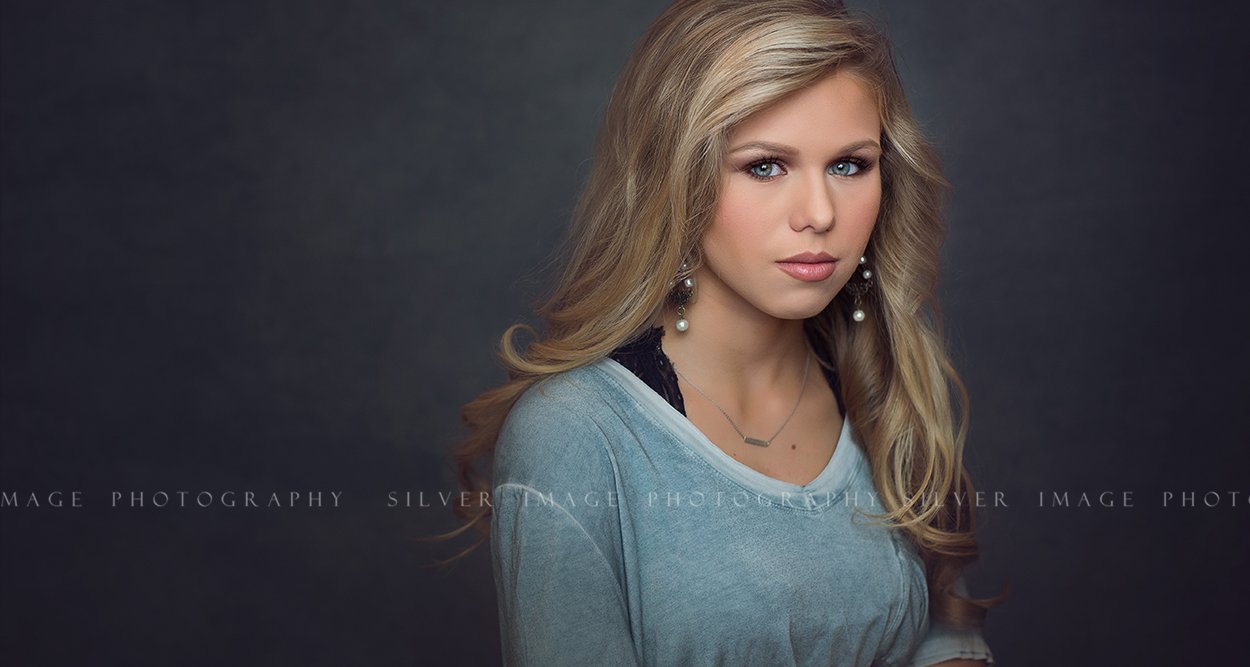 Magnolia West High School Senior Girl