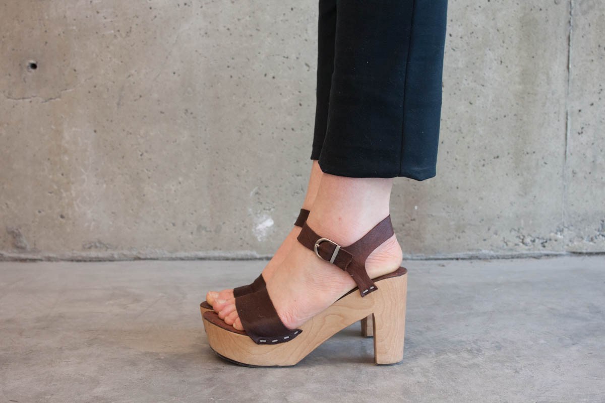 Clog (Web) (1).jpg