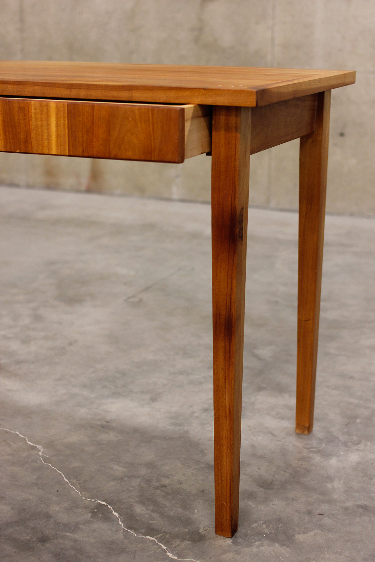 Writing Desk (Web) (5).jpg