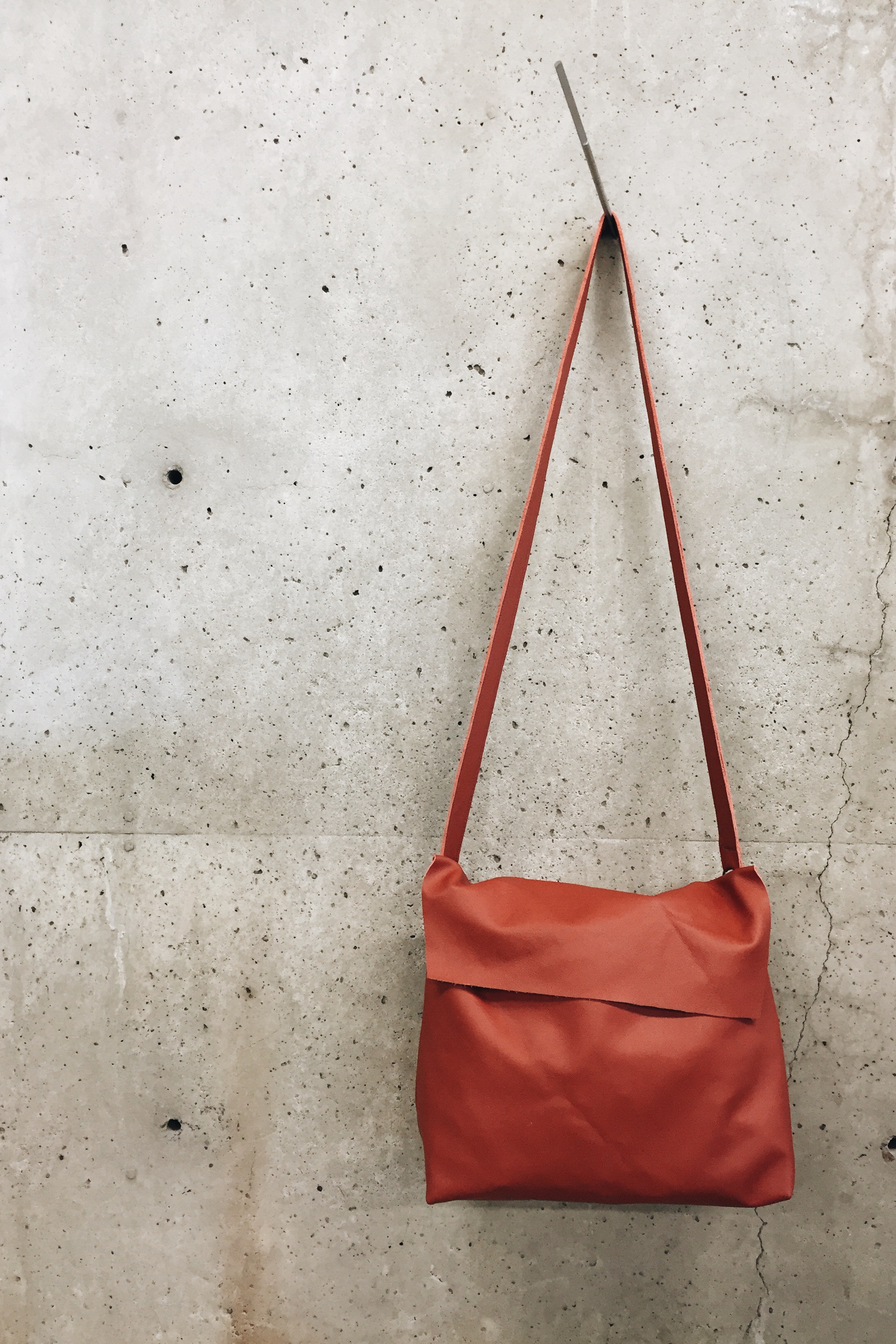 Square red bag (3).JPG