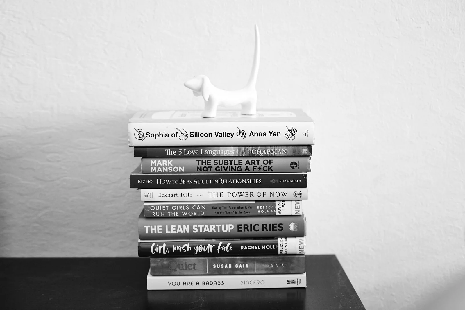 studio-sophy-books-IMG_8034x1600.jpg