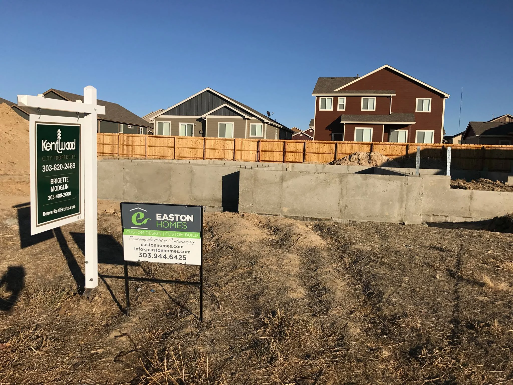 Easton Homes Sign .jpg