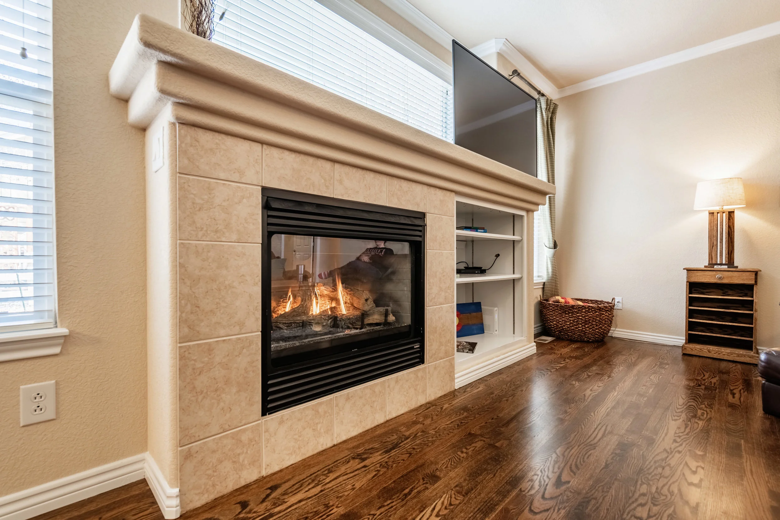14113 Roaring Fork Cir-print-020-14-Fireplace-4200x2801-300dpi.jpg