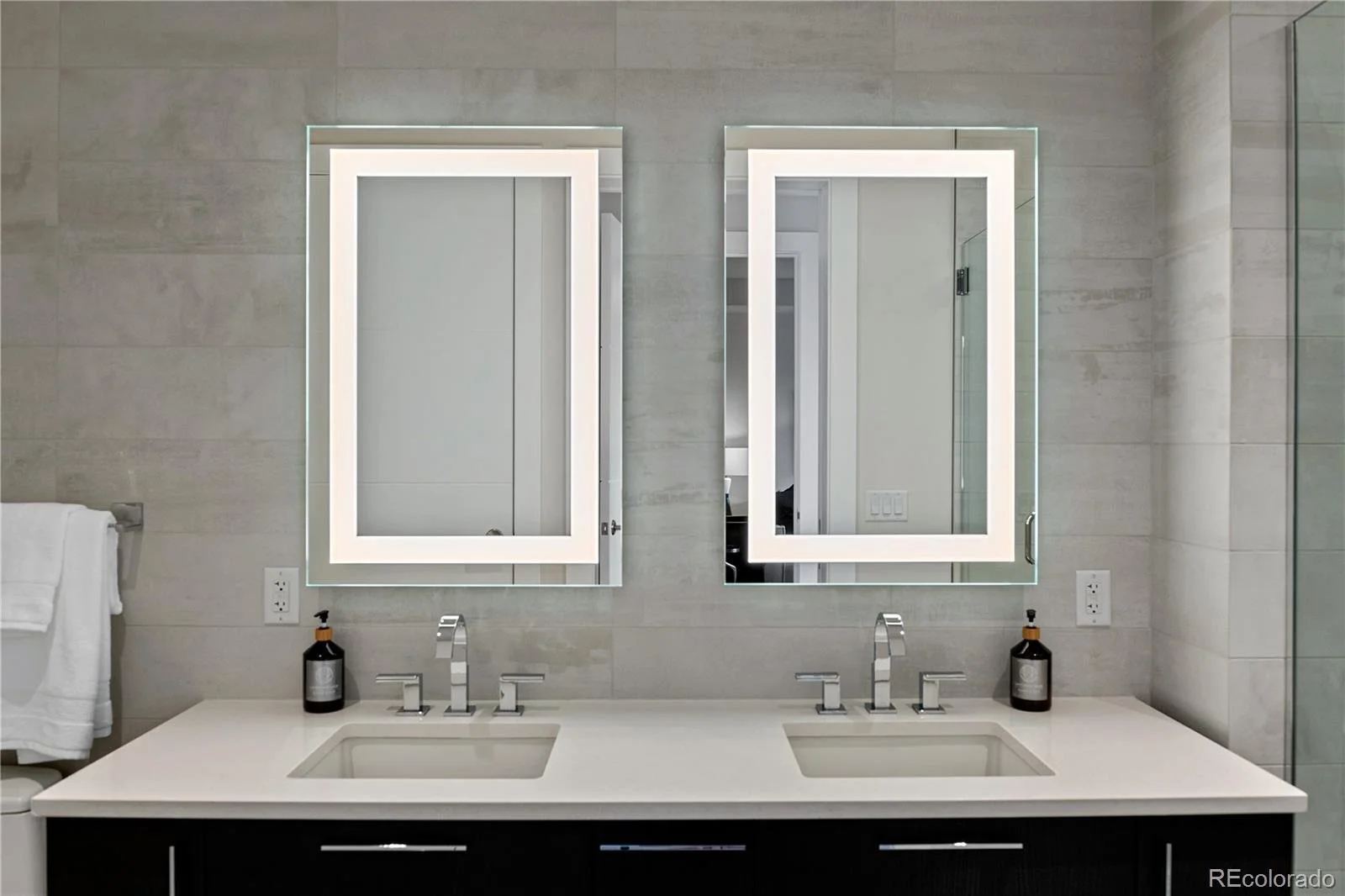 155 Steel bath 2.jpeg