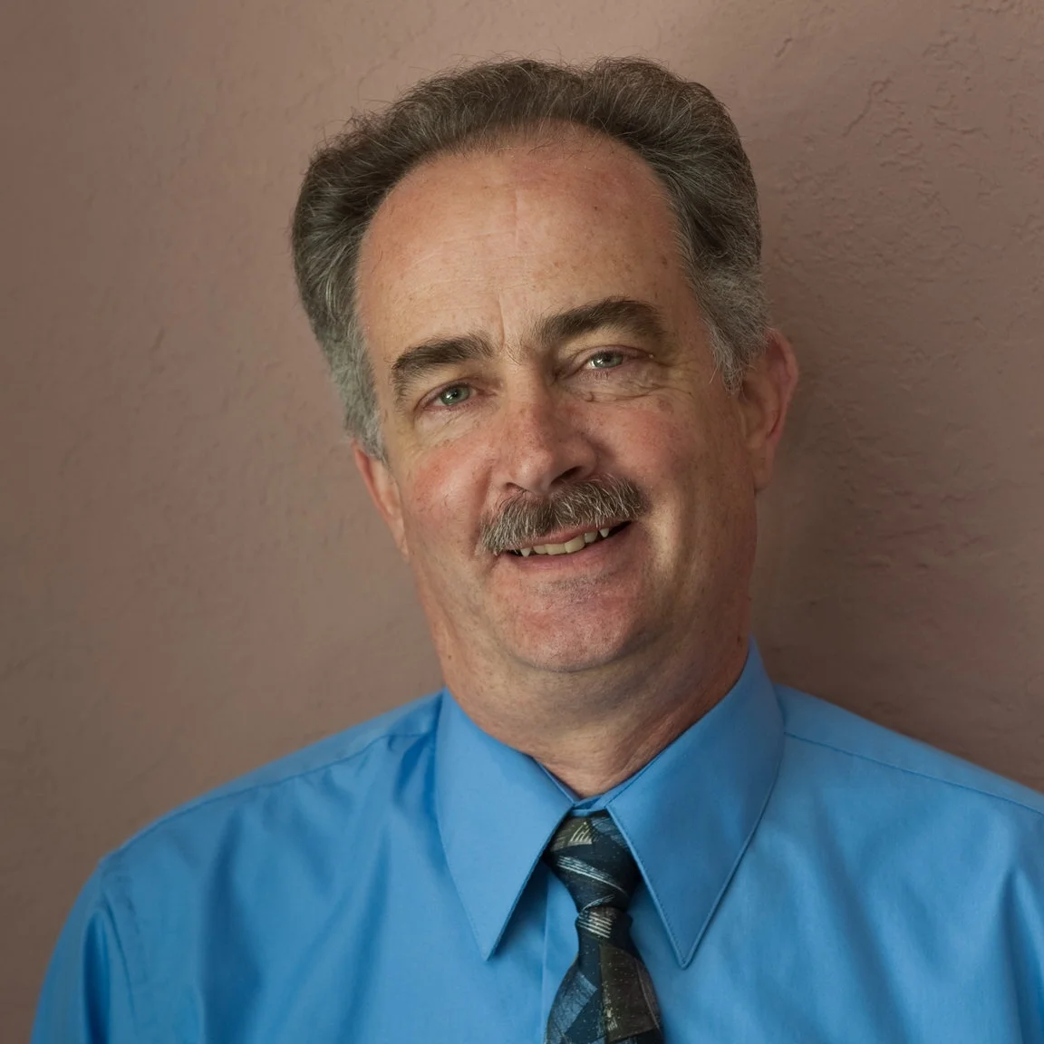 mikeboesize.jpg