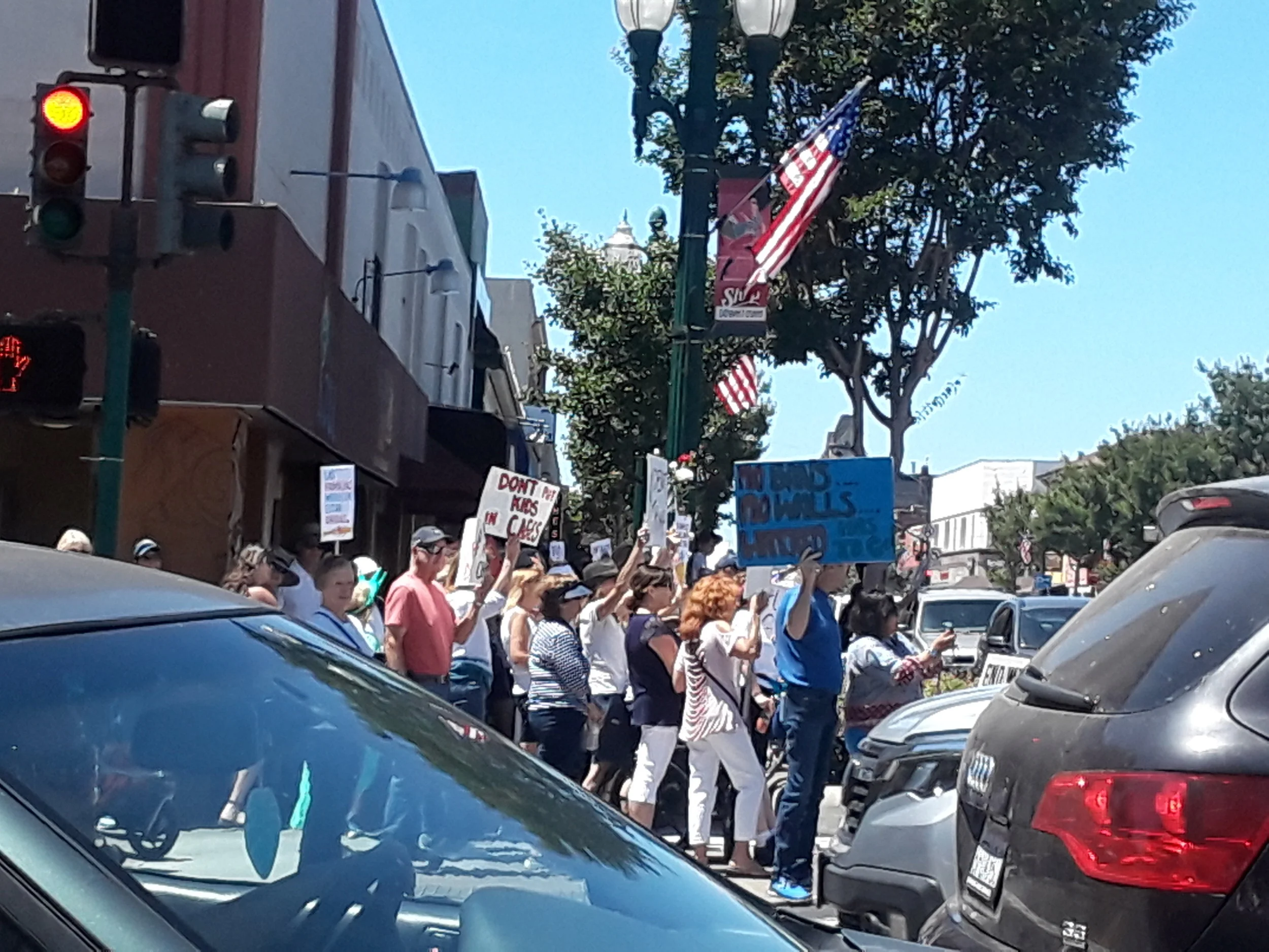 A chorus of horns could be heard along Park Street as Alamedan's driving past expressed their support of the demonstrators.