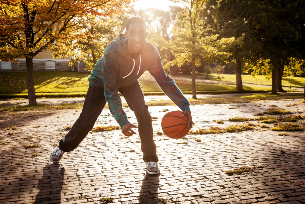 boys-Senior-portraits-seattle-spencer-wallace-photography-basketball.jpg
