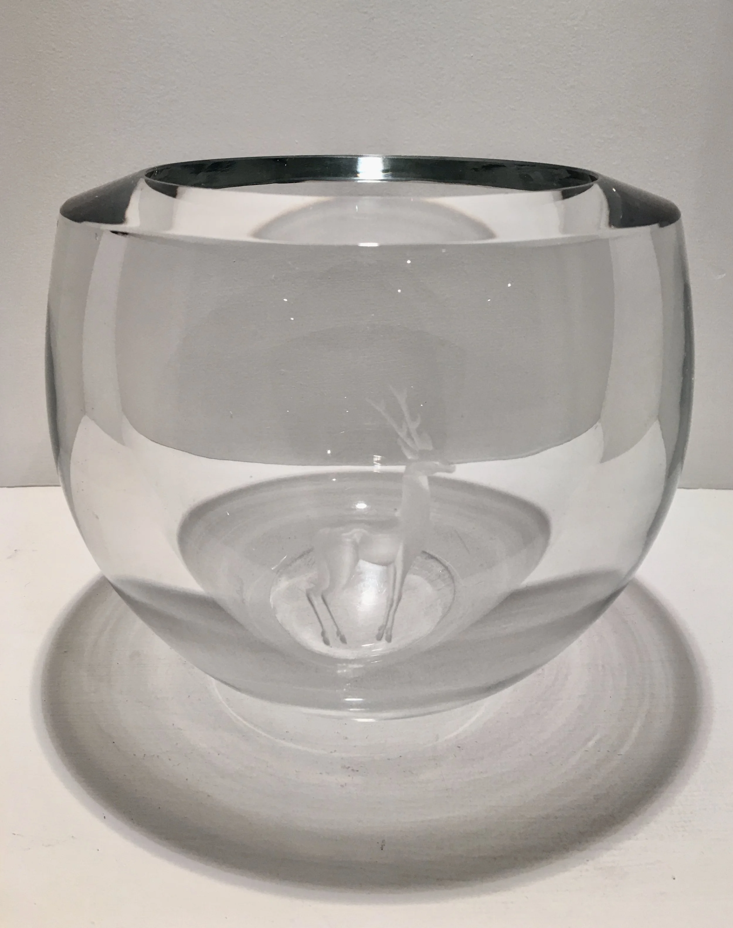 French Crystal Signed 'Art Vannes France' Fruit Bowl. SOLD — Mandalay  Design CO., image size:2500x3162