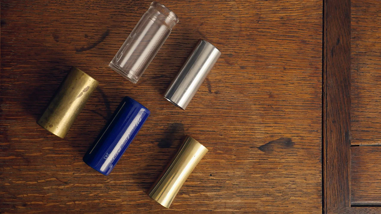 CHOOSING A GUITAR SLIDE.