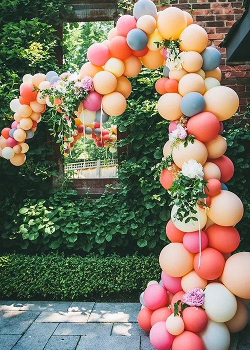 balloon-entrance.jpg