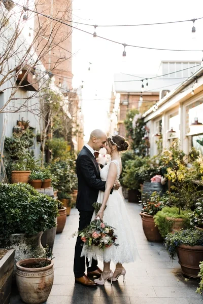 Photo by Captured Frames at the The Grounds of Alexandria via Polka Dot Bride