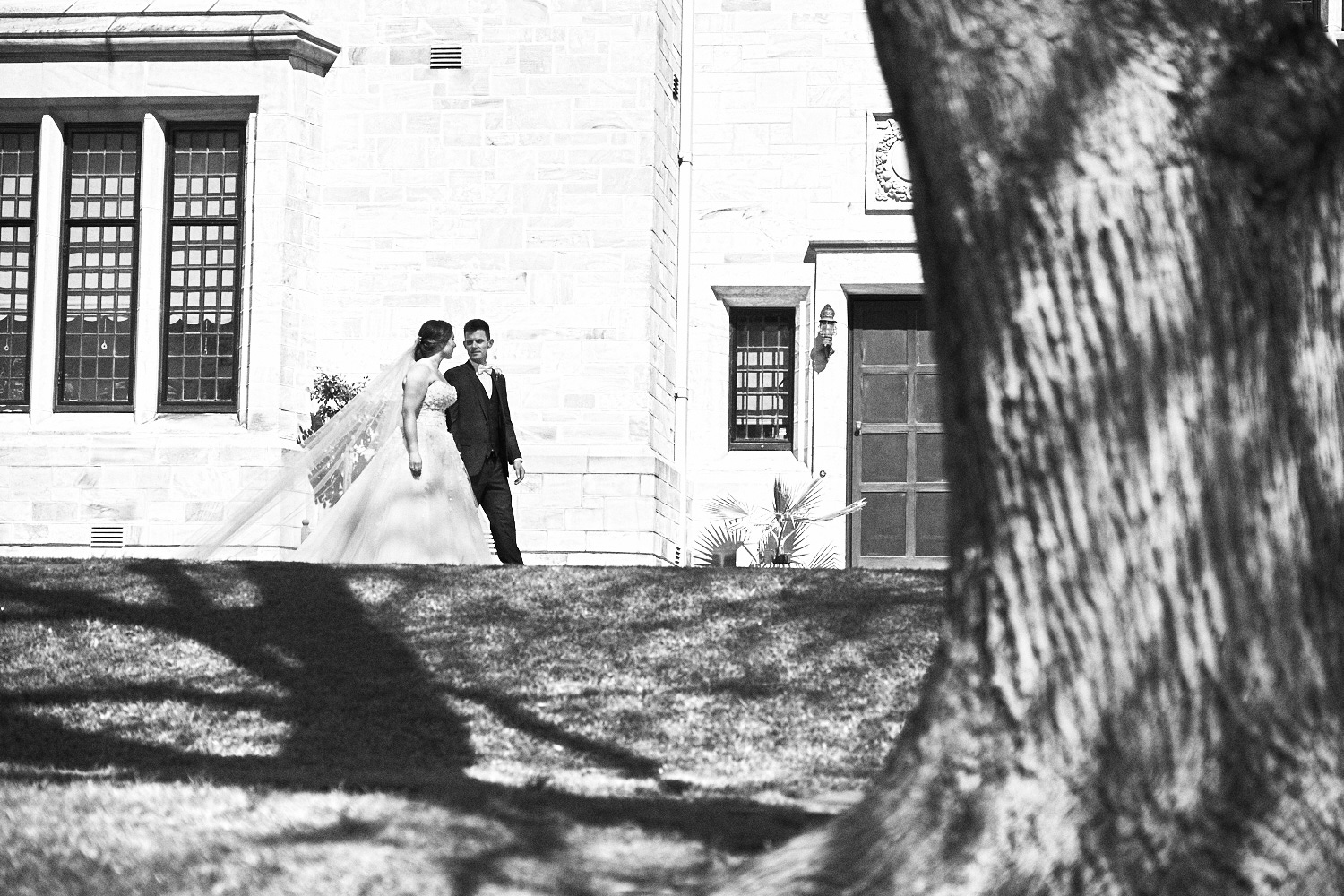 bride and groom carrick hill adelaide