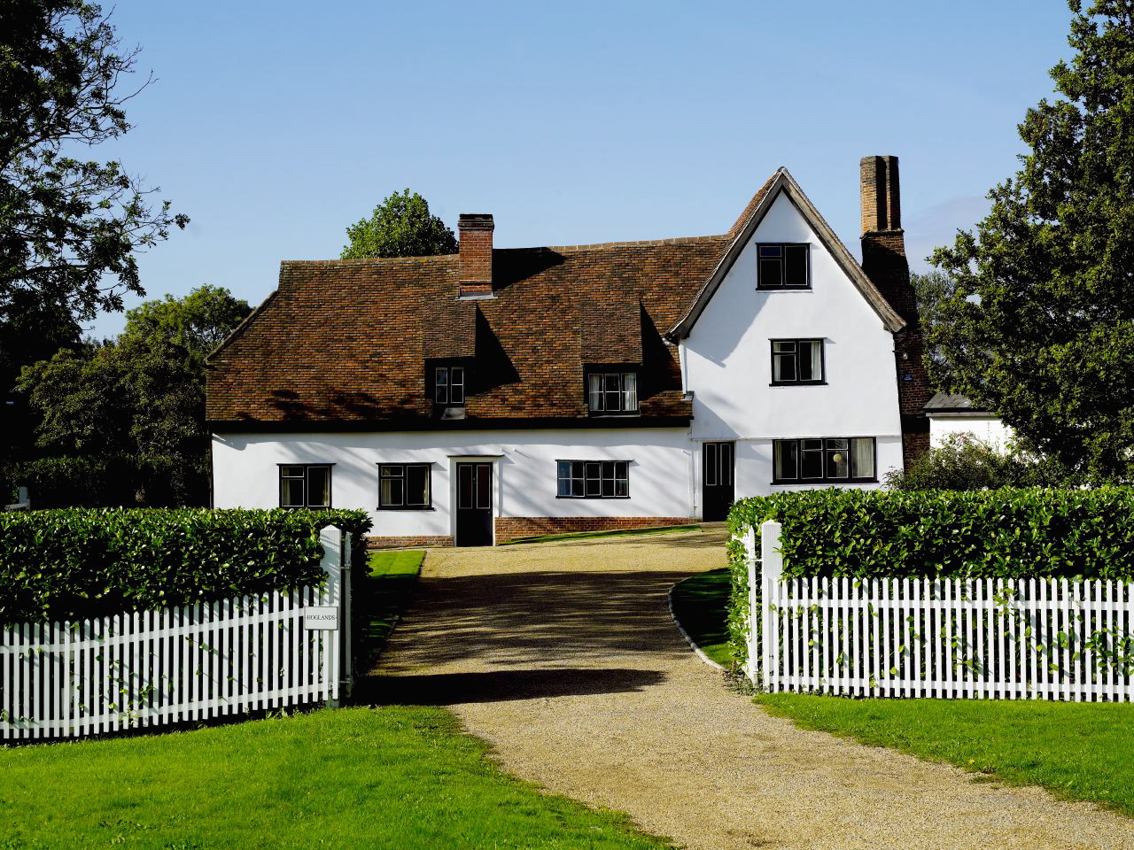  hoglands  design: henry moore 