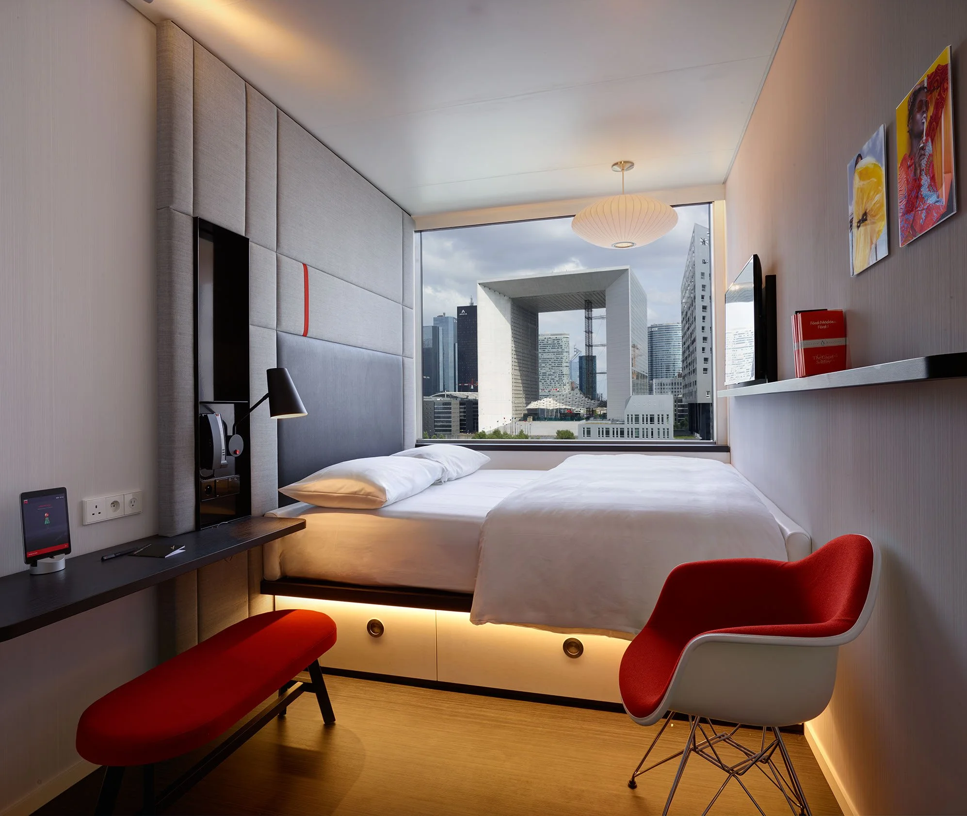 CitizenM - La Defence Paris