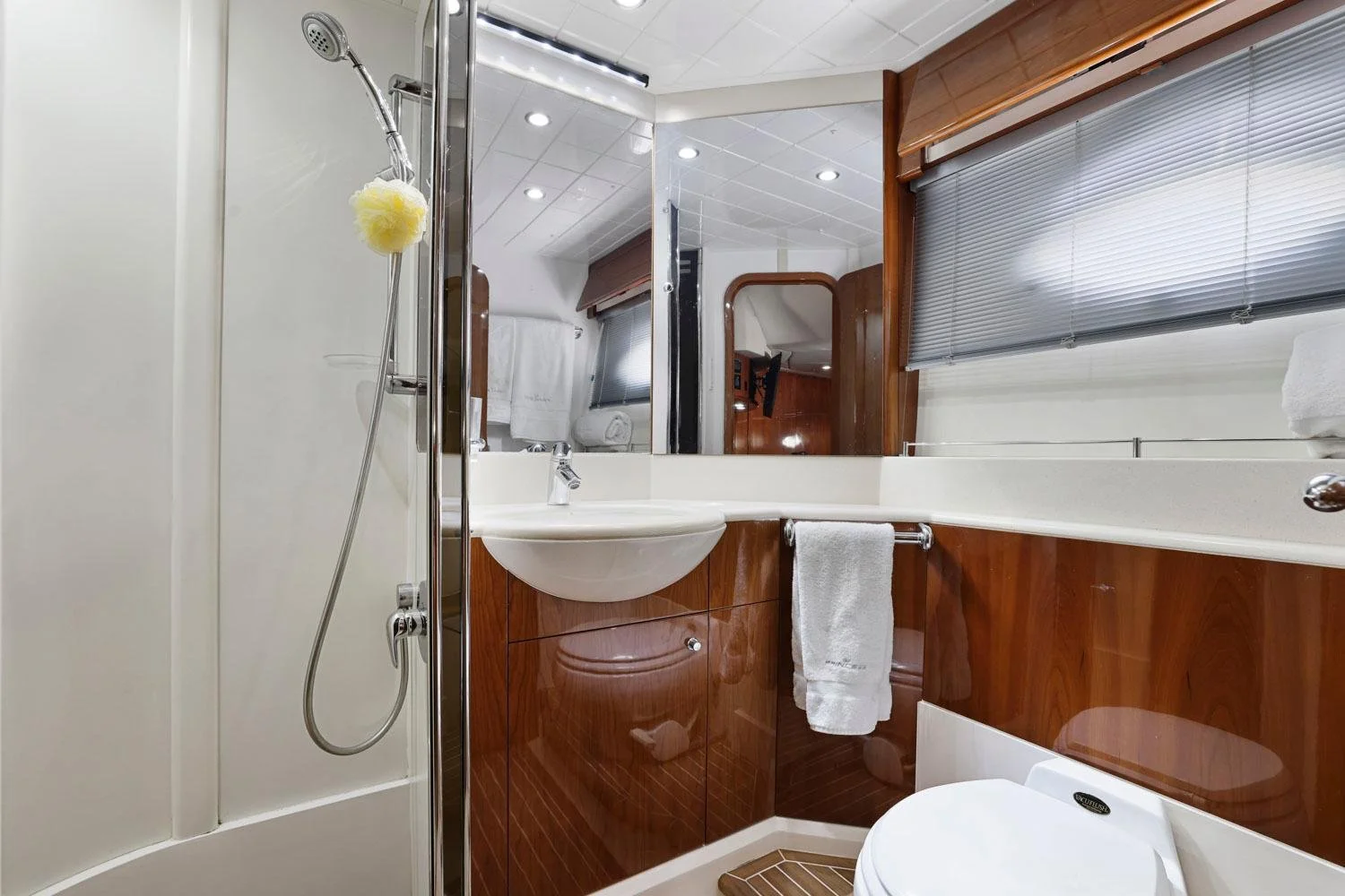 Princess V65 - DISMISSED 54.jpg