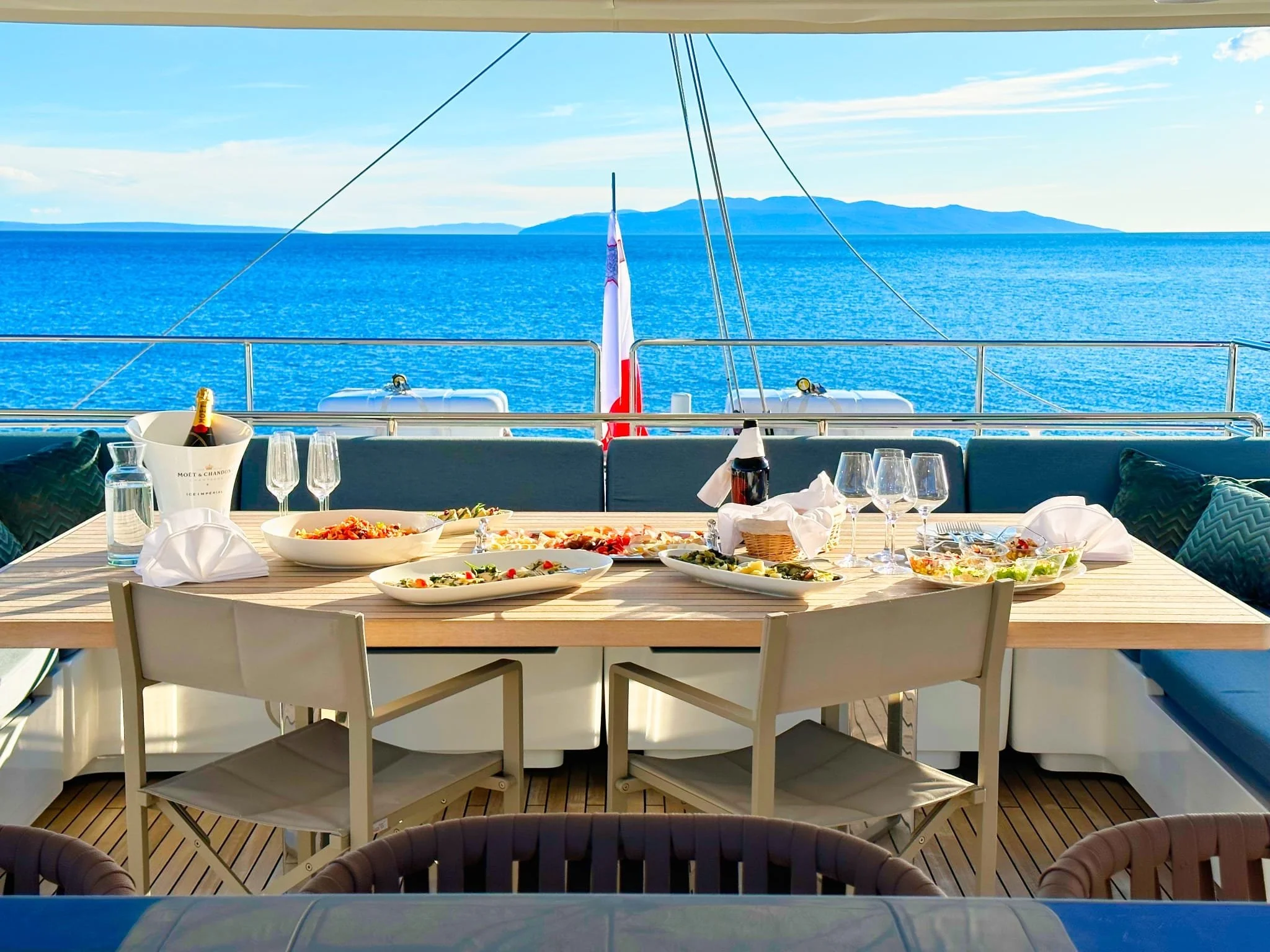 Sunreef 80 NALA 40.jpeg