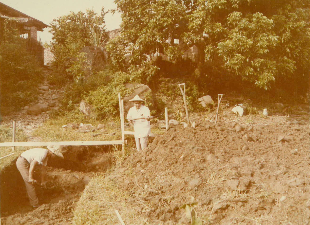 62年老前人為寶光塔親自打樁