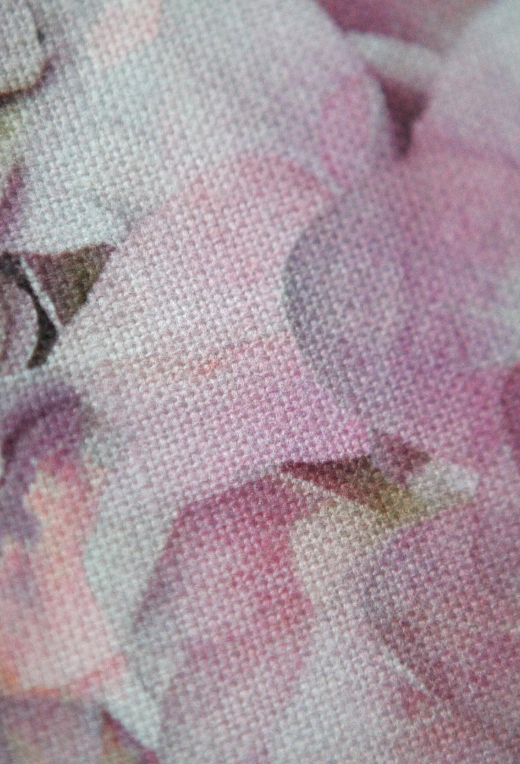 Pink Hydrangea Linen | Cottage Interiors | Luxury Linen Floral Fabric | Pink Floral Fabric | Pink Hydrangea Fabric | Luxury Fabric Sample