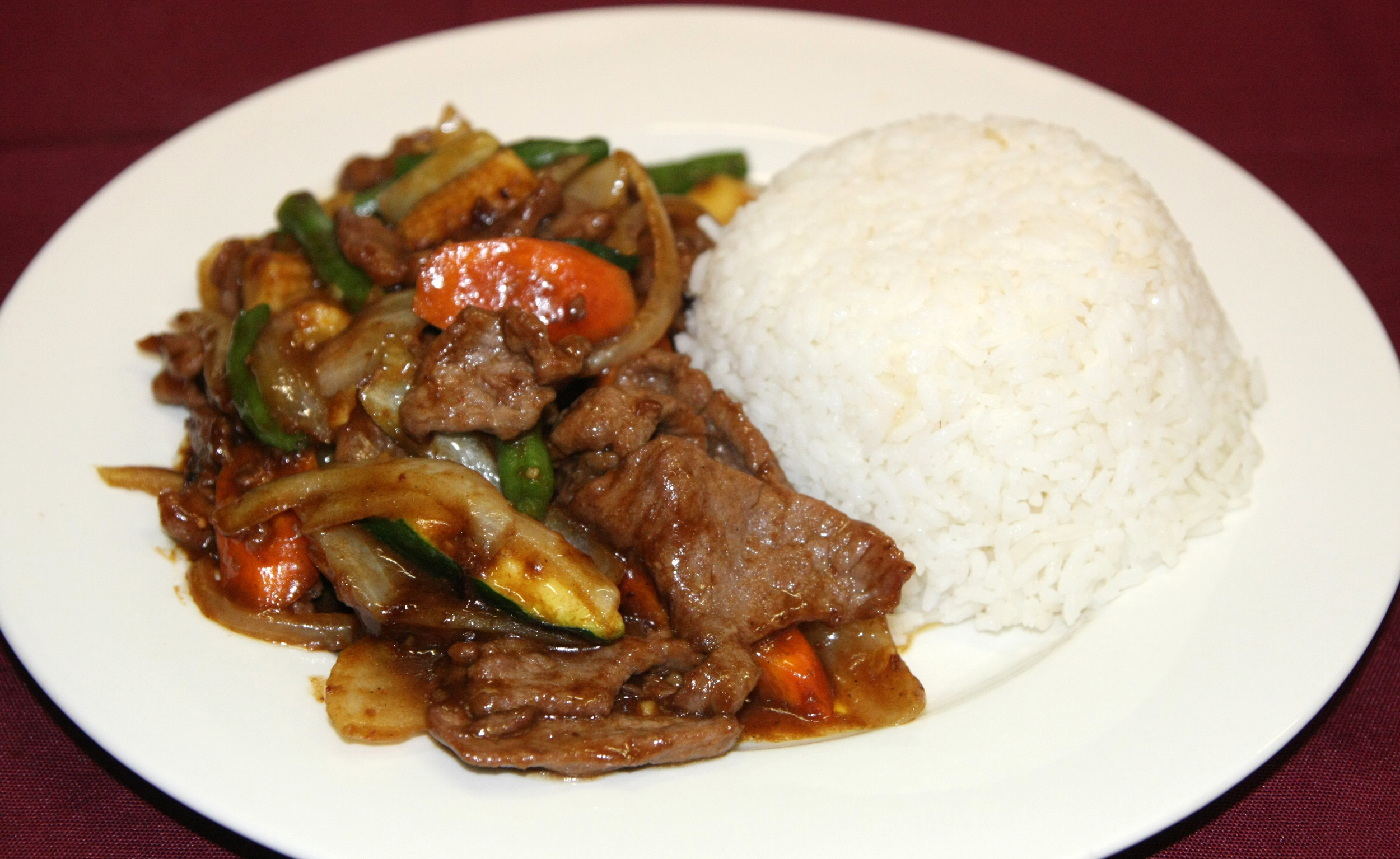 mongolian-beef-with-rice.jpg