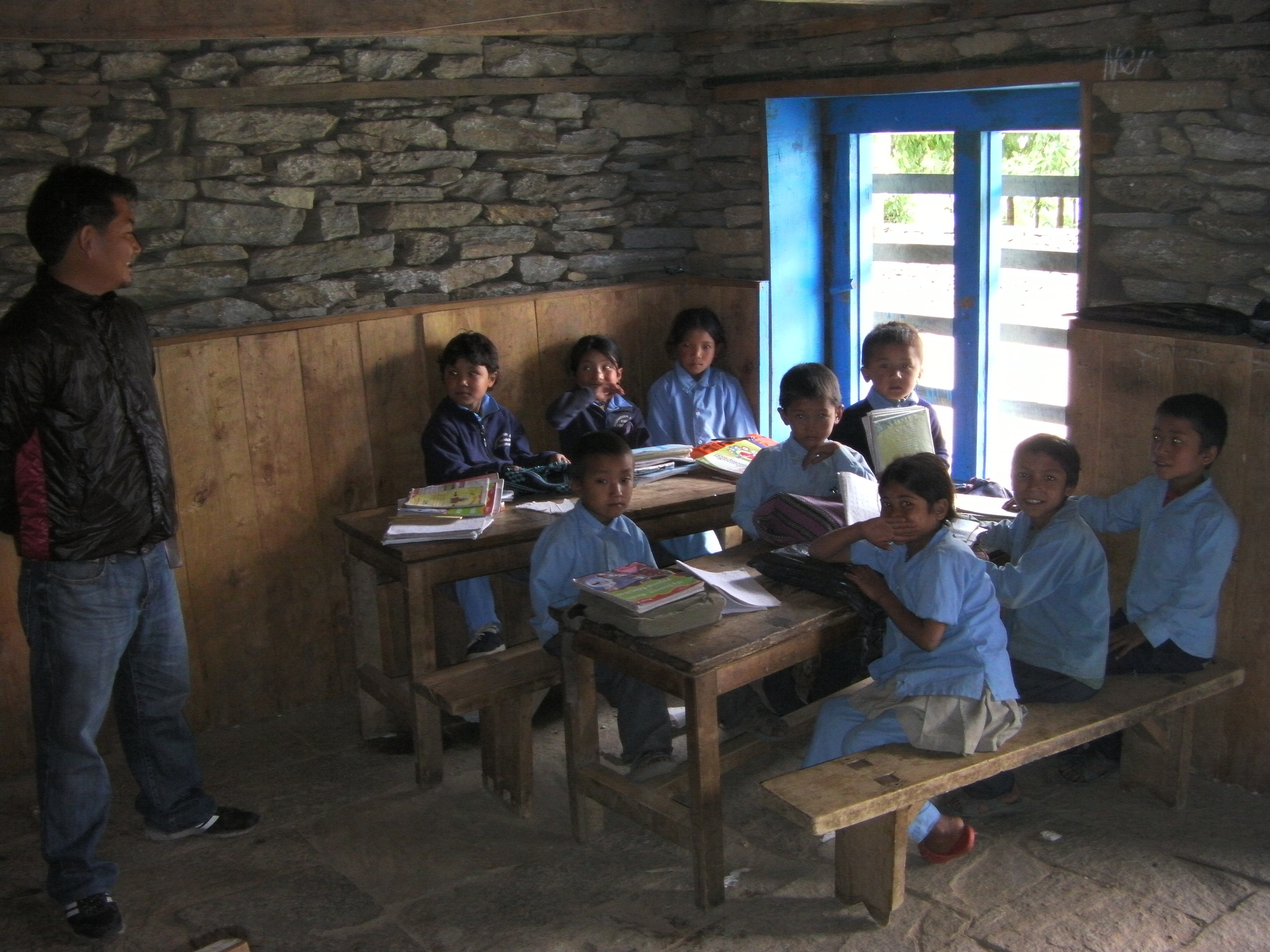 School classroom & students