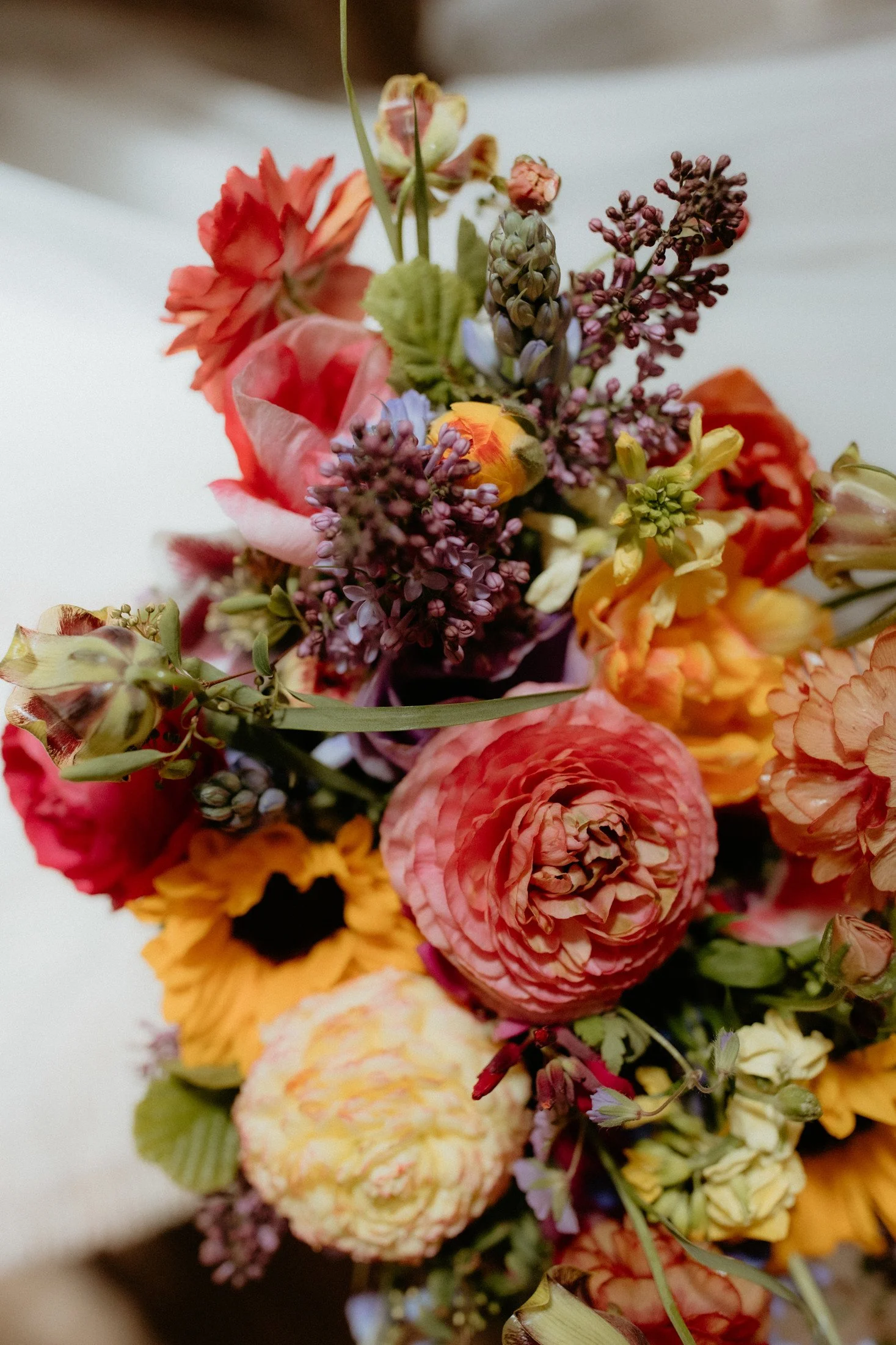 Colourful spring wedding flowers the byre inchyra (4).jpg