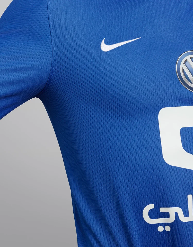 Rabbit Retouching+Al+Hilal-Kit+hero+04.jpg