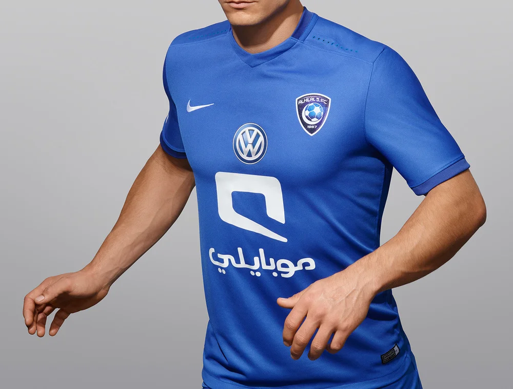 Rabbit Retouching+Al+Hilal-Kit+hero+05.jpg