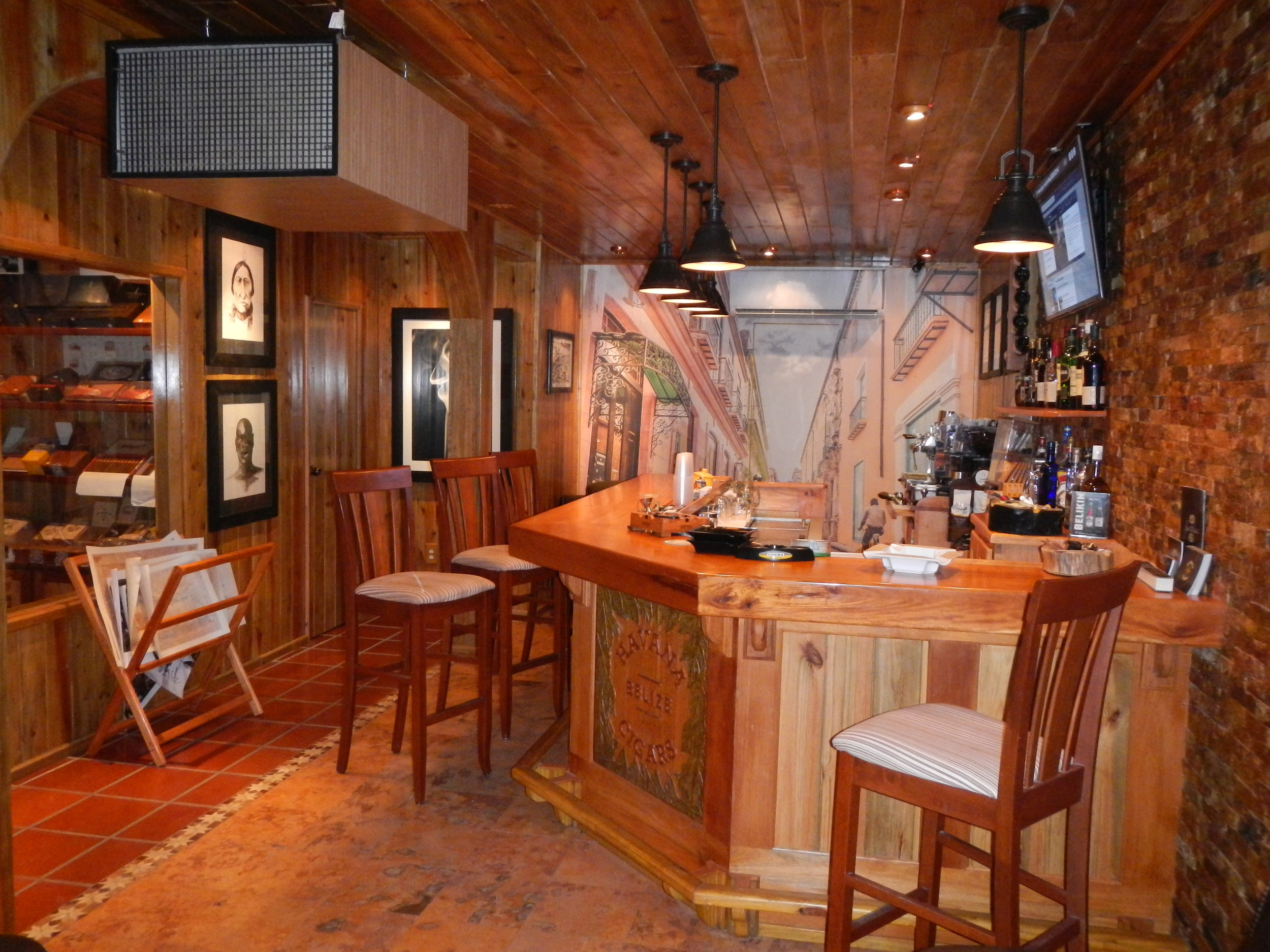 Havana Cigar Lounge