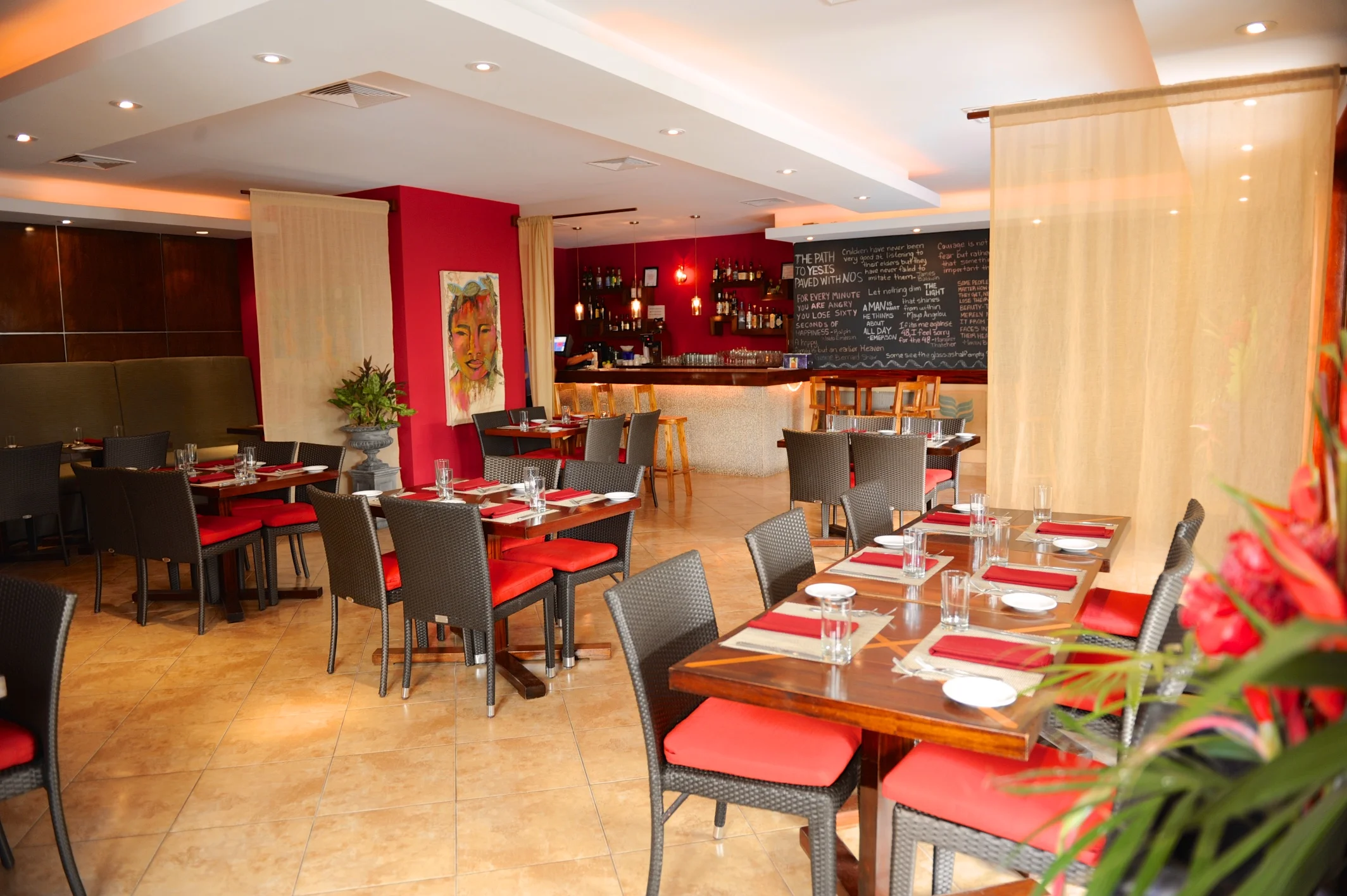 red ginger restaurant at the phoenix