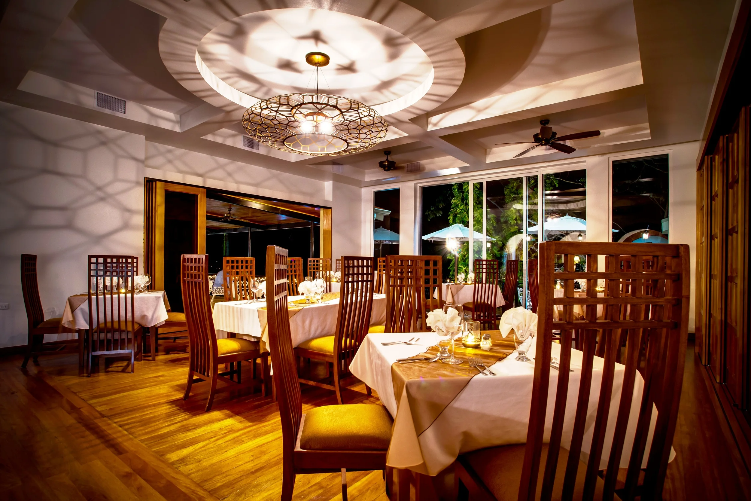 Running W Steakhouse, San Ignacio Resort Hotel