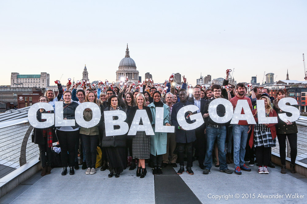  Naomie Harris, Bianca Jagger and Mariella Frostrup join thousands of people on the Millennium Bridge as part of action/2015, to mark the eve of the signing of the new Global Goals. They are calling on the UK government to commit to the landmark goal