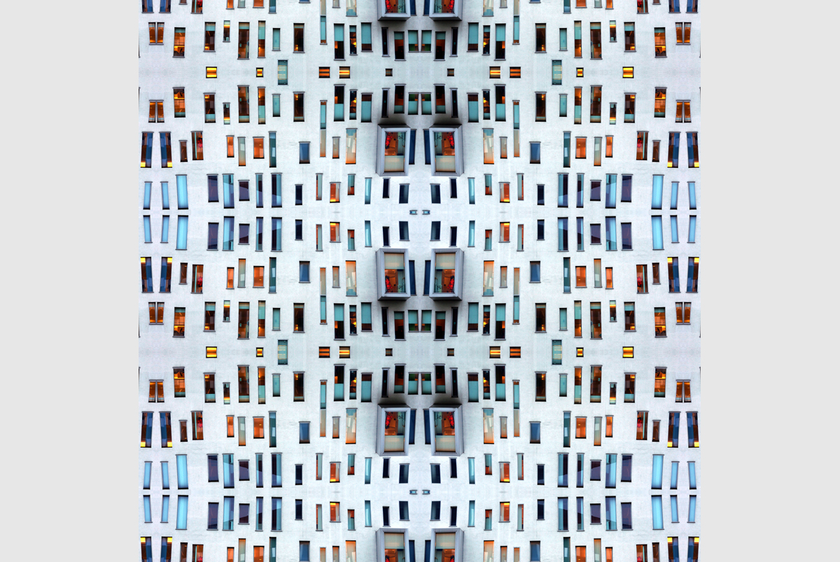 "Inside out" - 80 cm x 80 cm