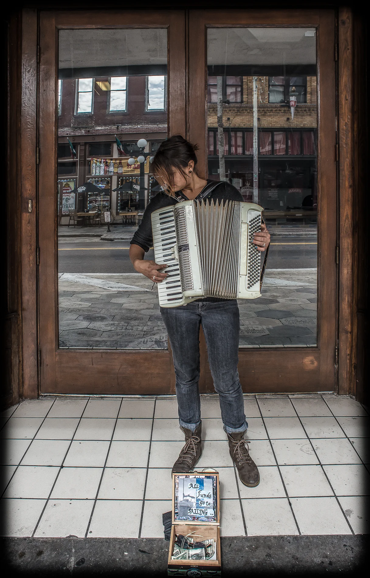 Street Musician. 2016