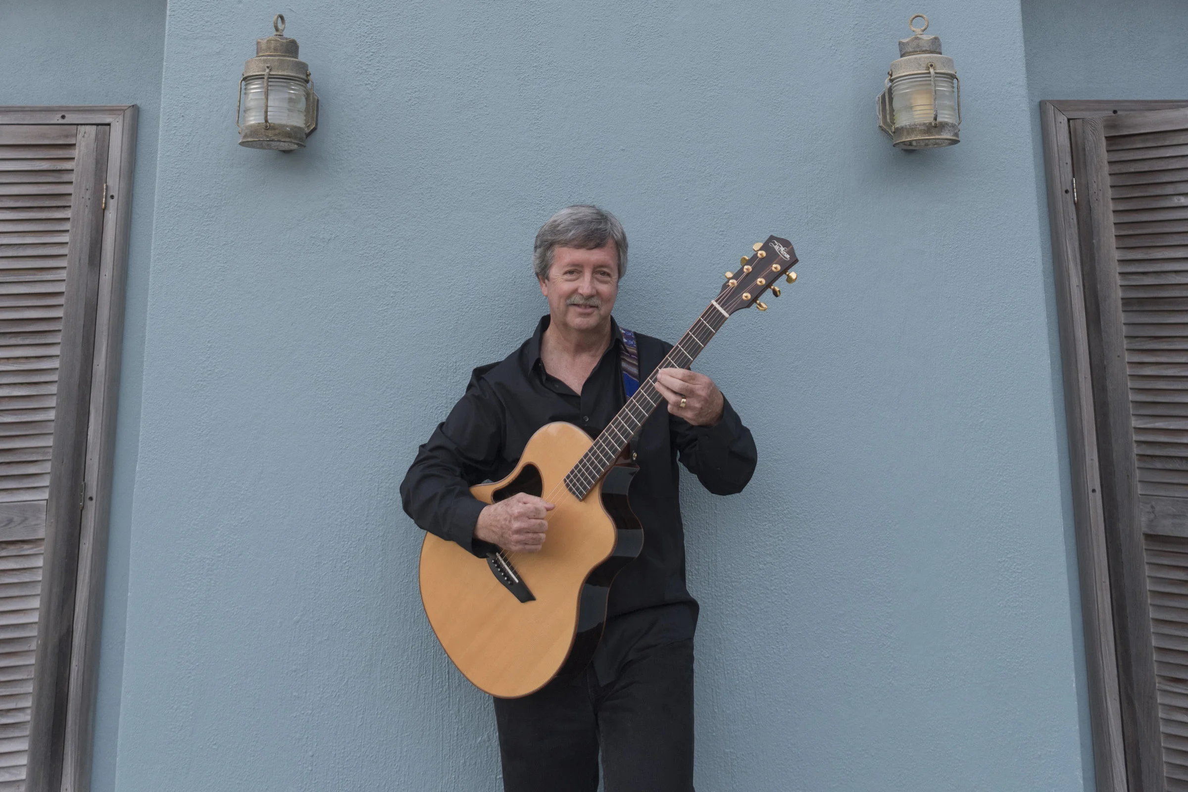 Content: David &amp; Jeff Guitar Duo