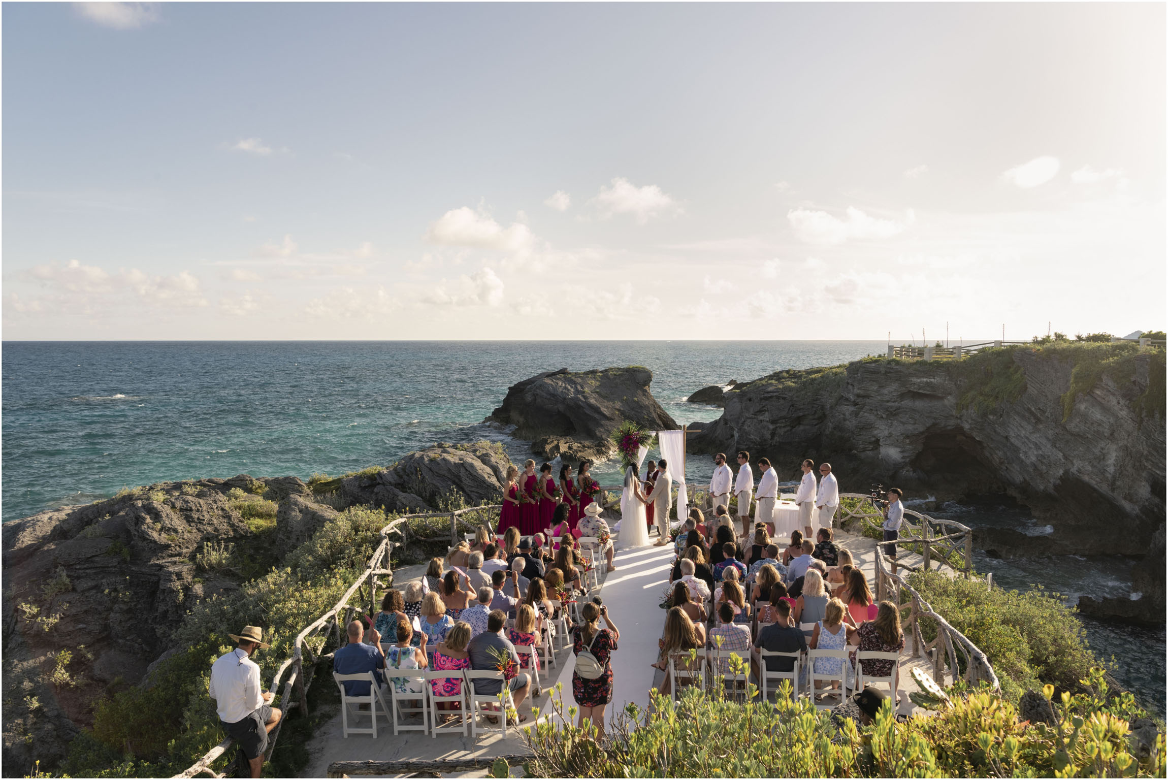 ©FianderFoto_Bermuda_Wedding Photographer_Hamilton_Princess_Brielle_Brandon_027.jpg