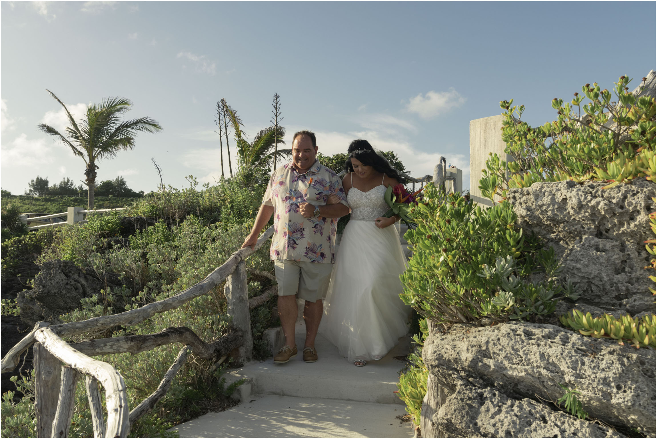 ©FianderFoto_Bermuda_Wedding Photographer_Hamilton_Princess_Brielle_Brandon_067.jpg