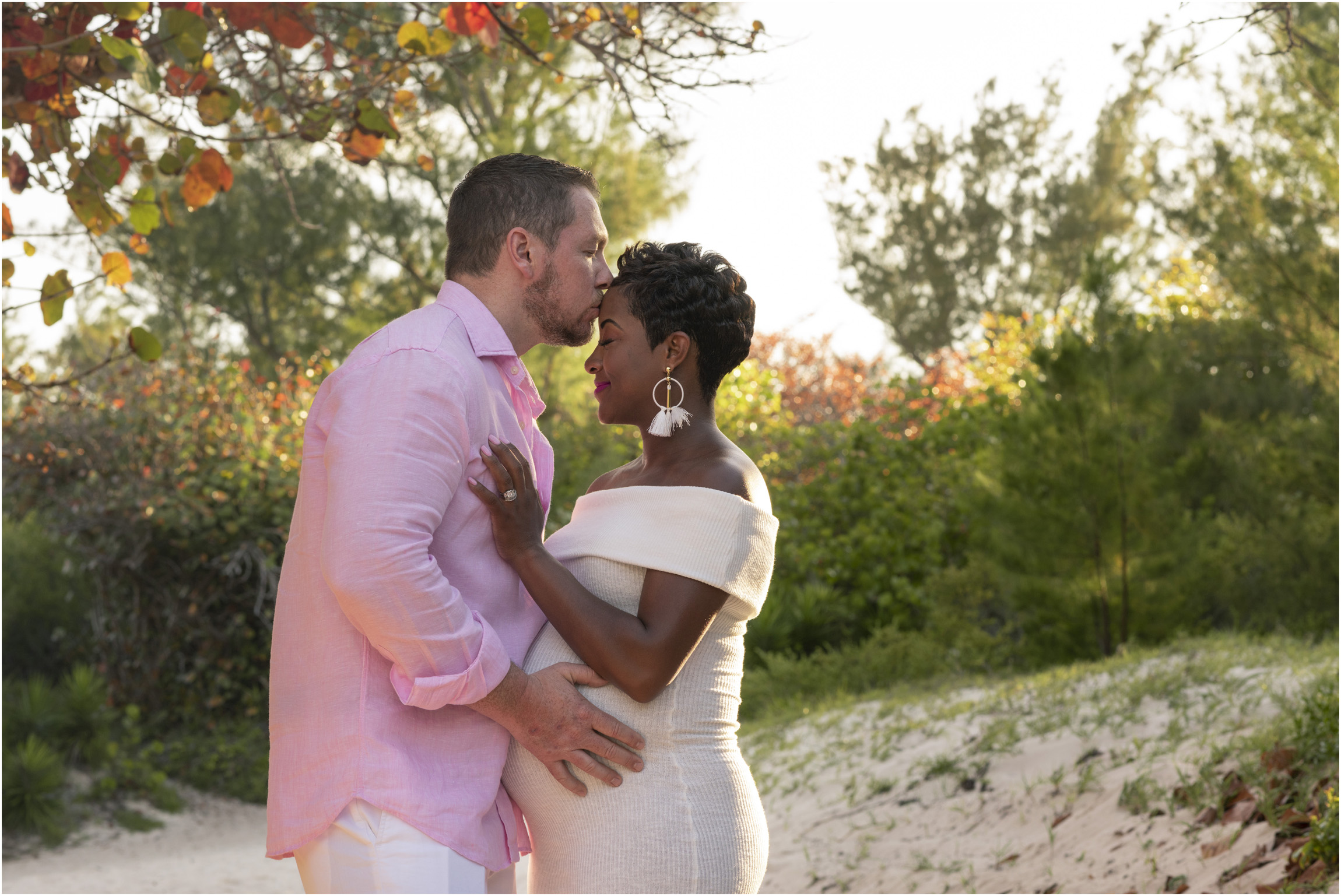 ©FianderFoto_Bermuda Maternity Photographer_Jennifer_Jonathan_026.jpg