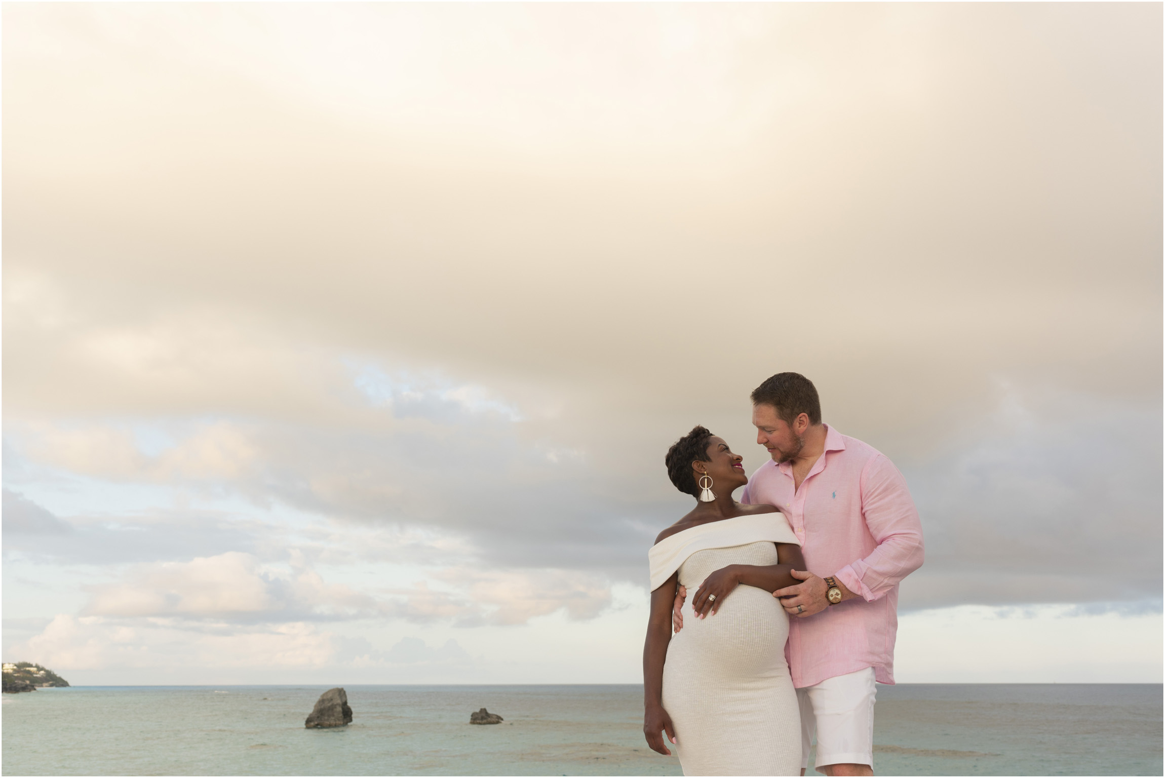 Maternity: Jennifer &amp; Jonathan - South Shore Beaches, Bermuda