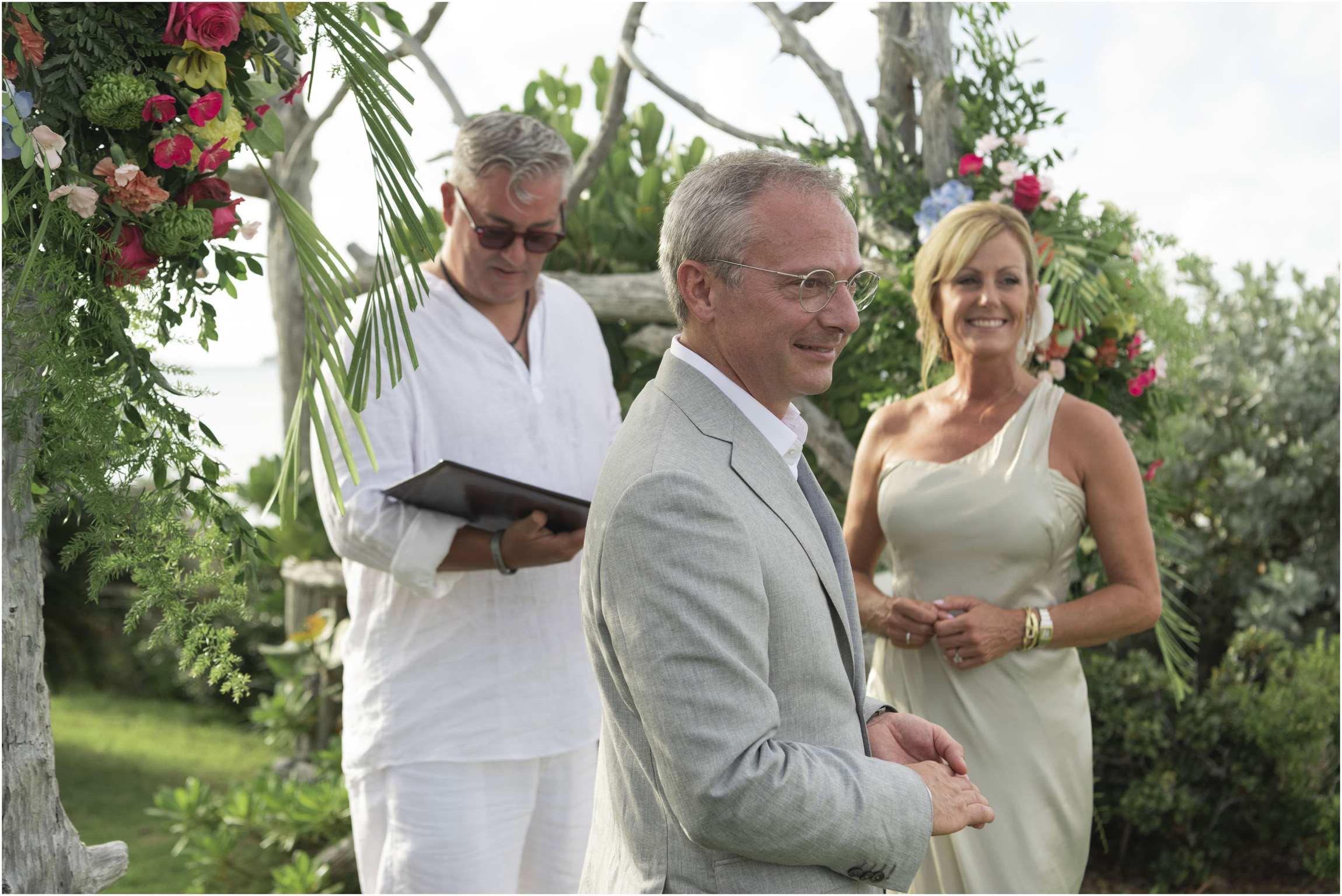 ©FianderFoto_Bermuda_Wedding_Photographer_Long_Island_Bermuda_Nancy_Ray_063.jpg