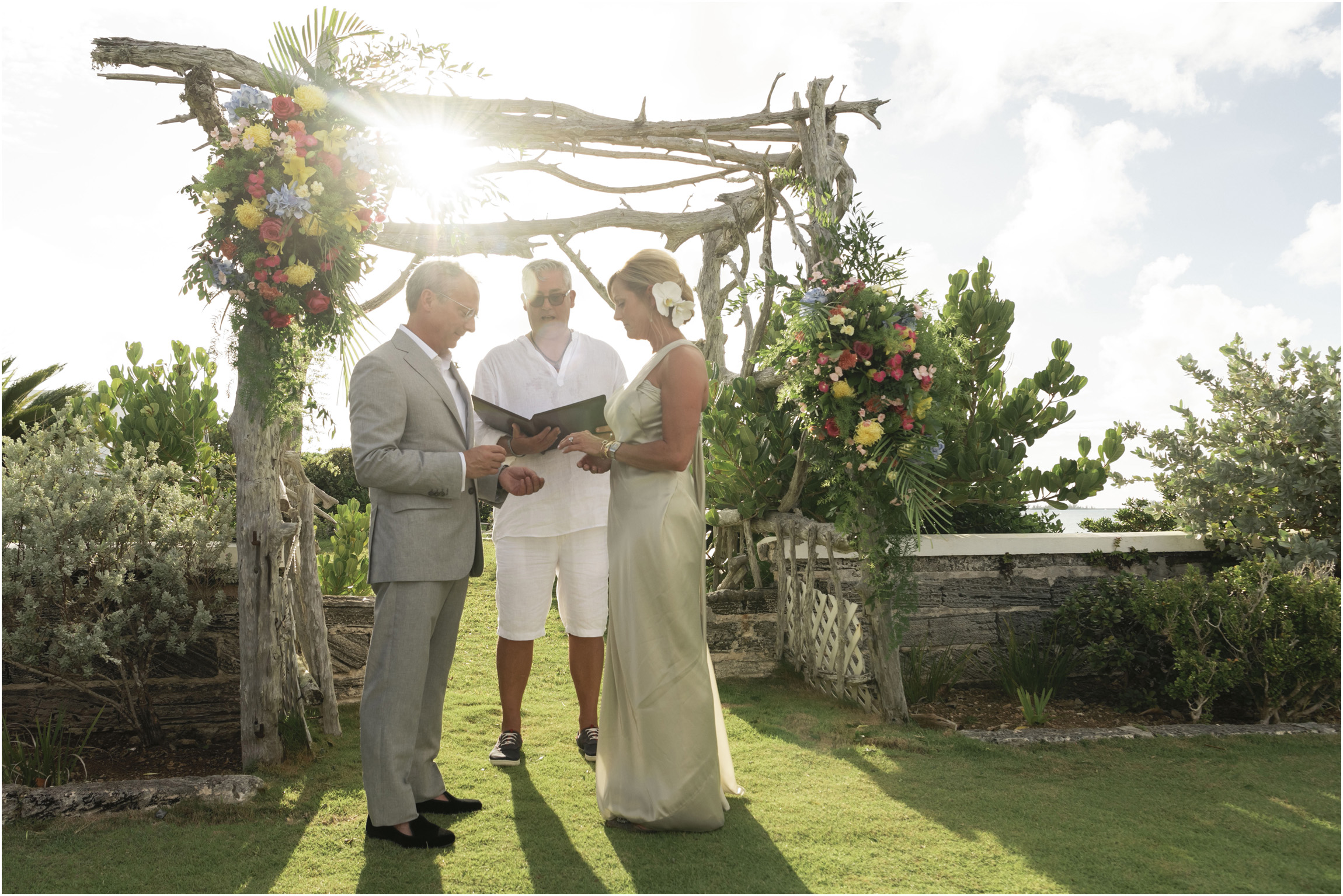 ©FianderFoto_Bermuda_Wedding_Photographer_Long_Island_Bermuda_Nancy_Ray_069.jpg