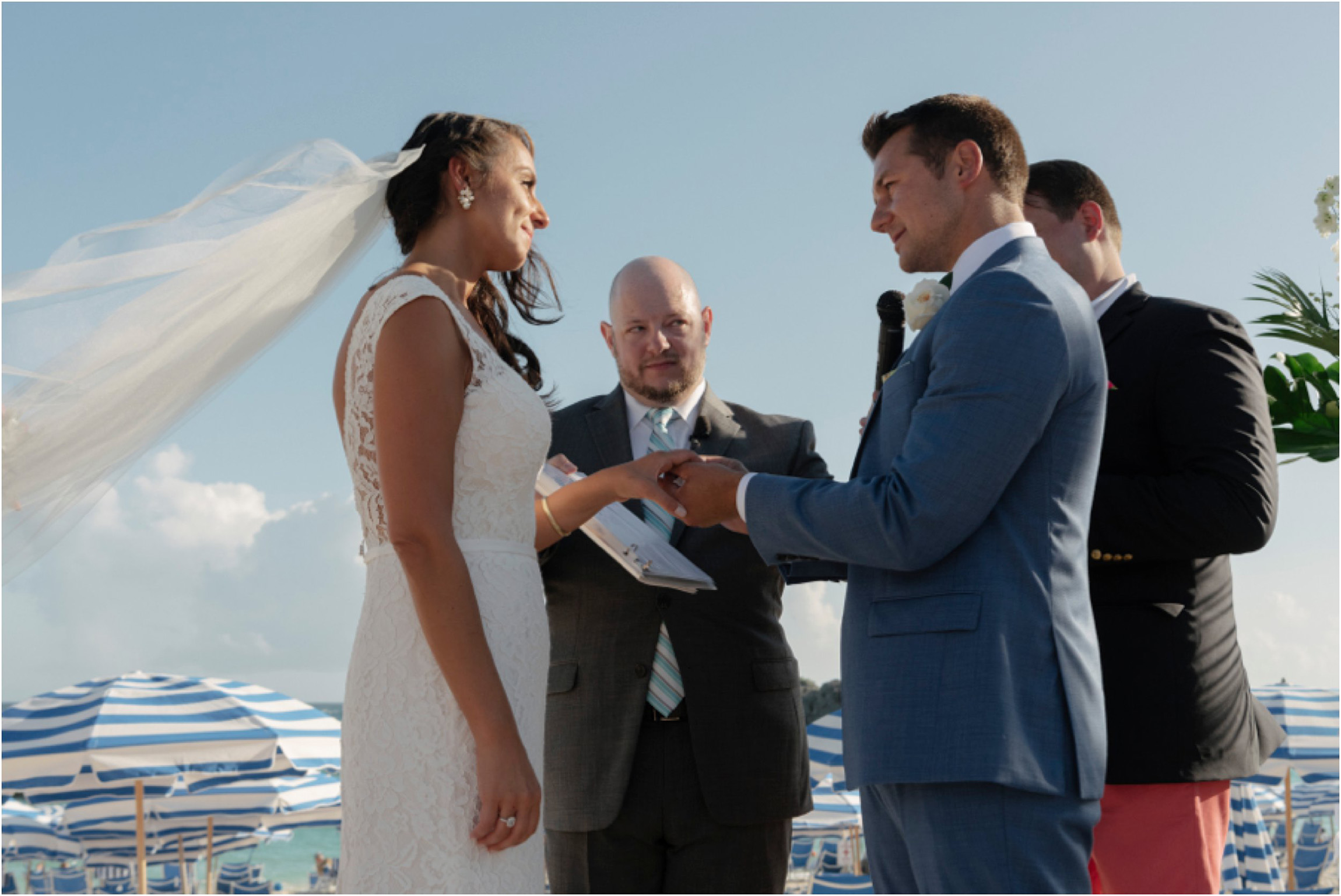 ©FianderFoto_Bermuda Wedding Photographer_Fairmont Southampton_Wedding_Anna_Thomas_058.jpg