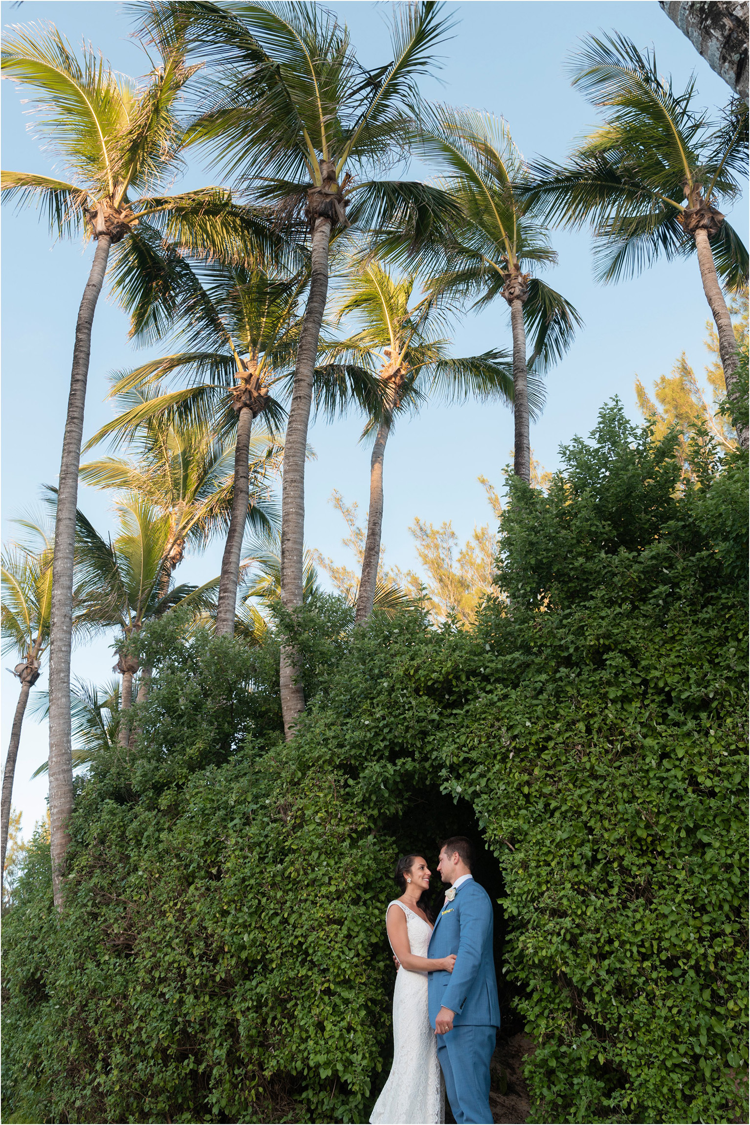 ©FianderFoto_Bermuda Wedding Photographer_Fairmont Southampton_Wedding_Anna_Thomas_097.jpg
